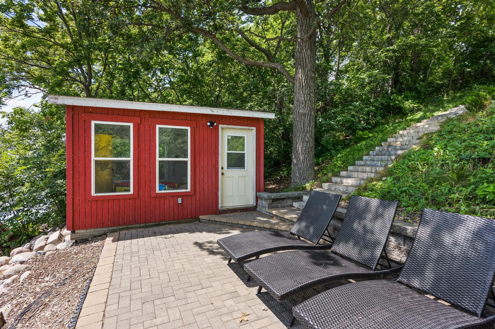main property photo 73
