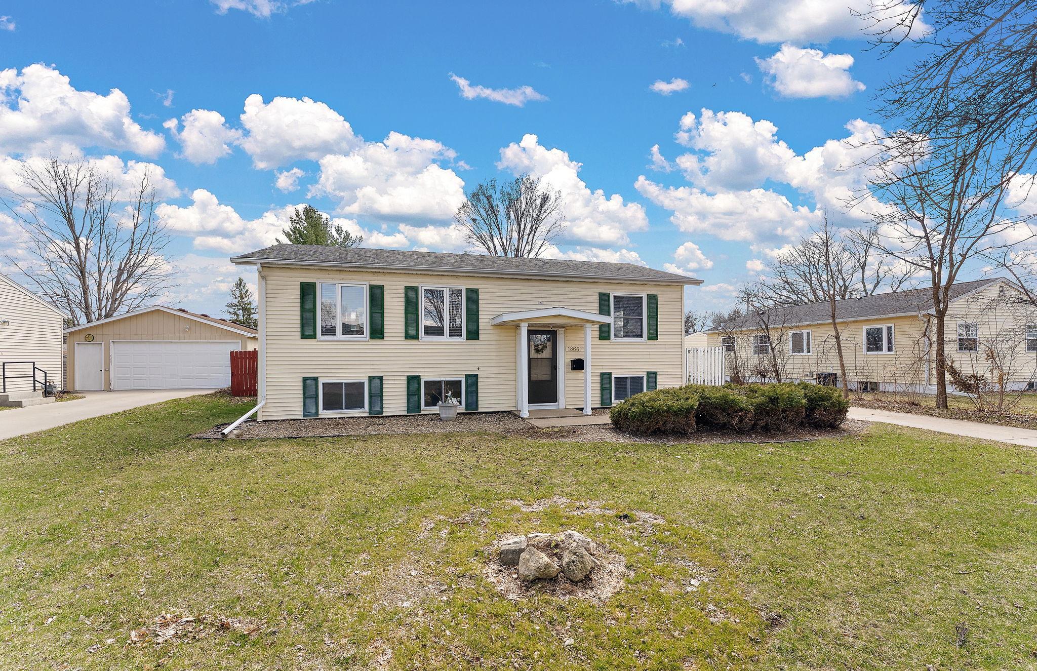 main property photo 39