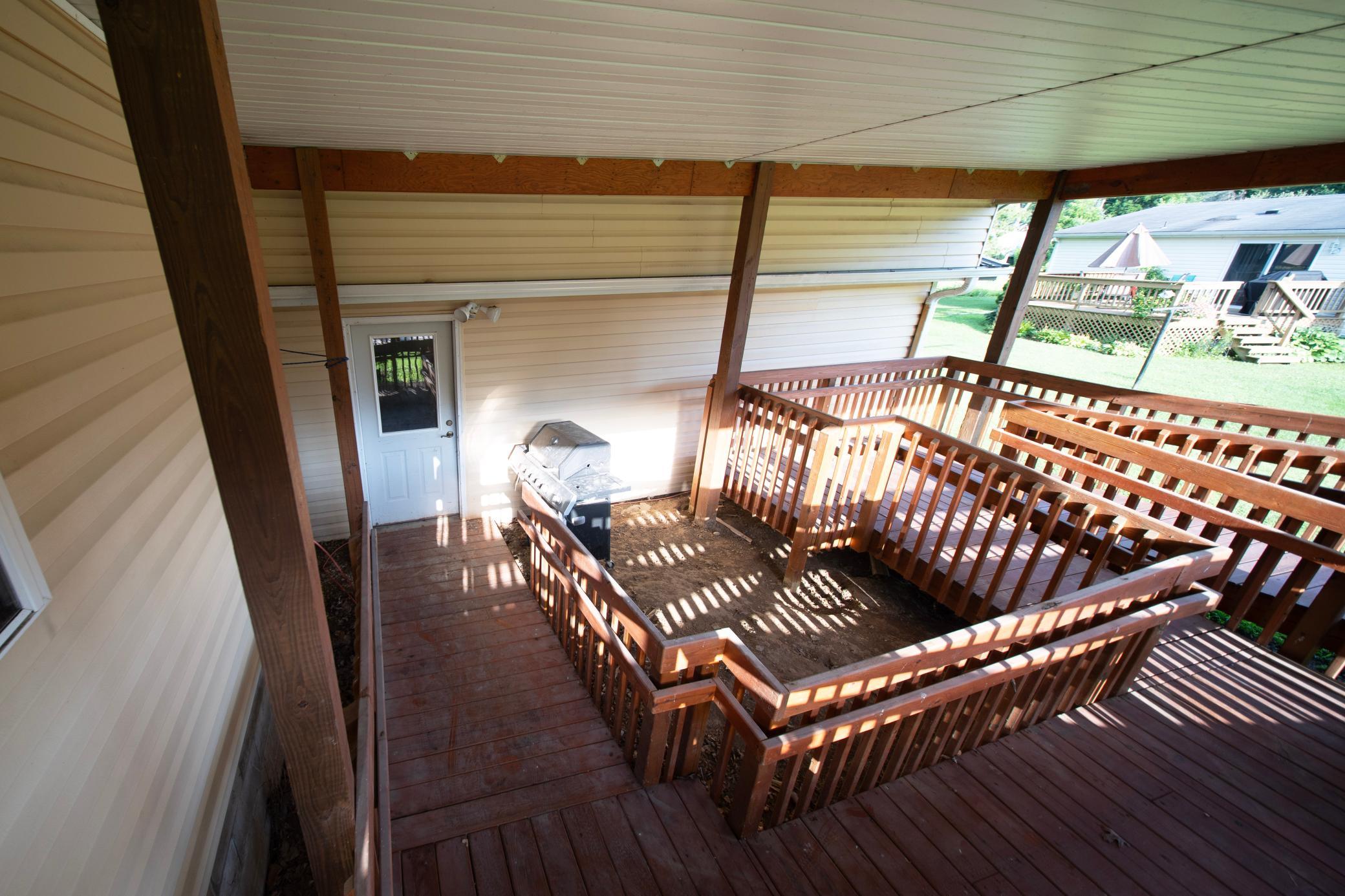 main property photo 18
