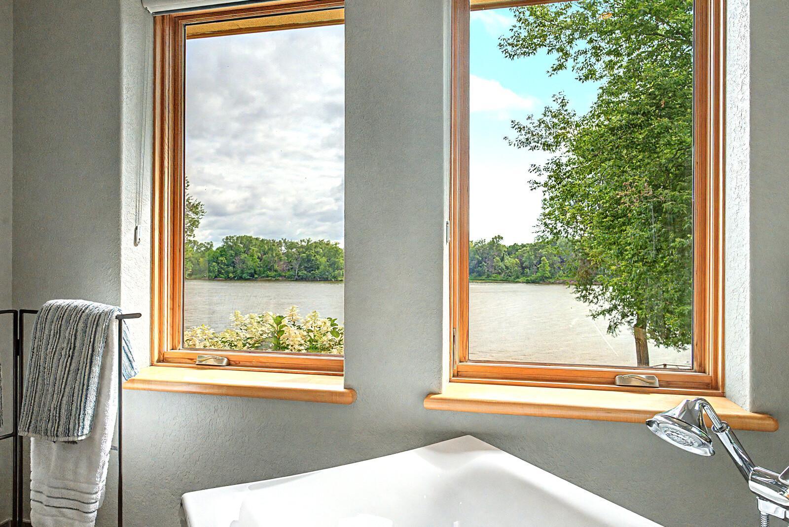 main property photo 79