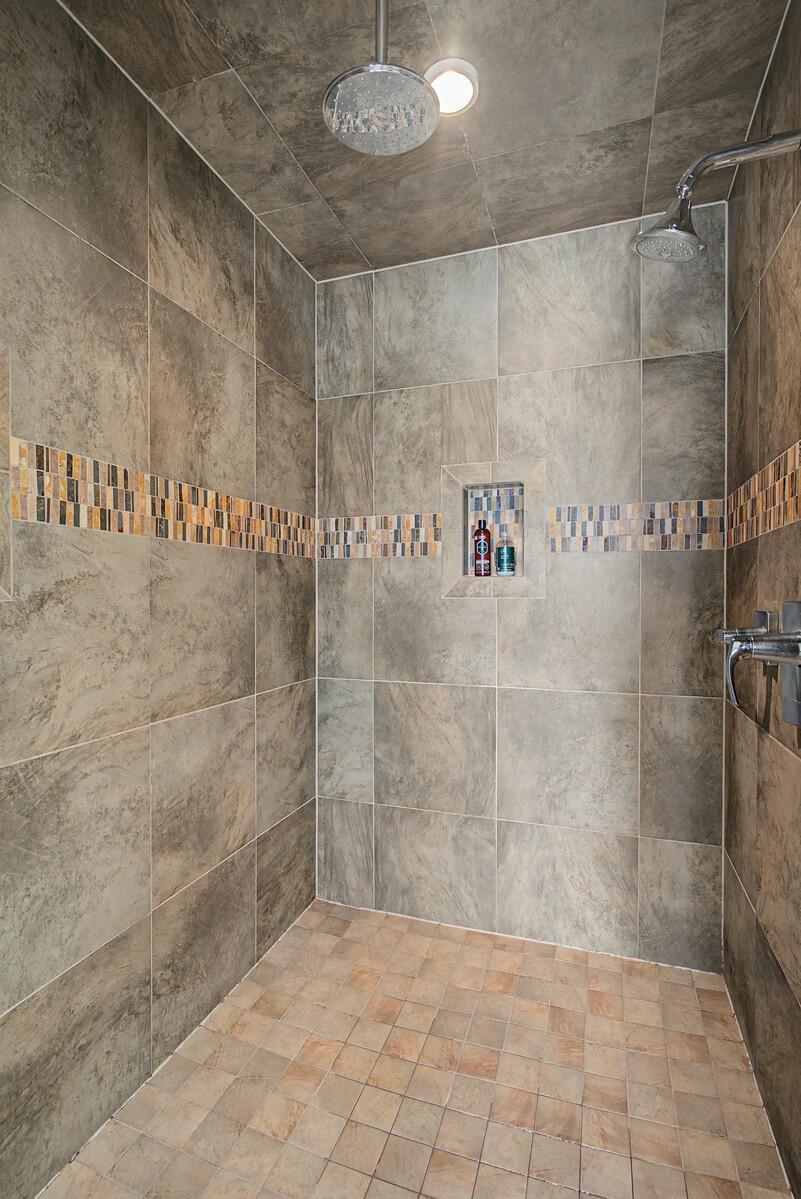 main property photo 81