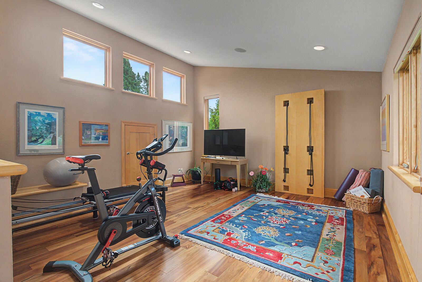 main property photo 87