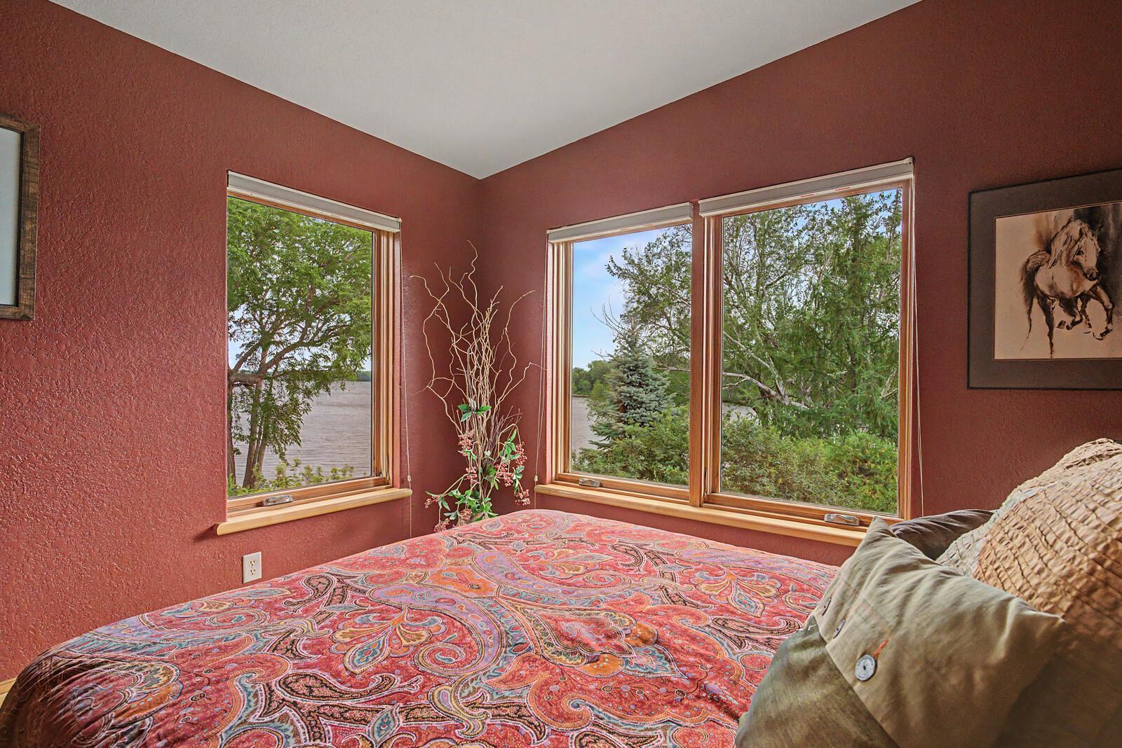 main property photo 94