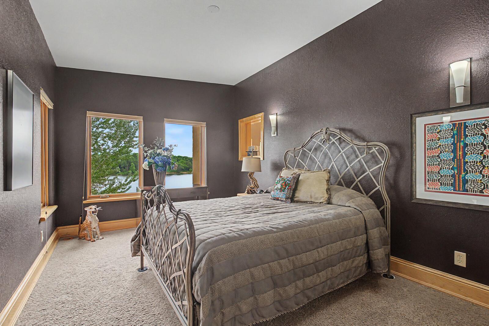 main property photo 98