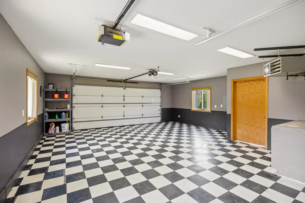 main property photo 61
