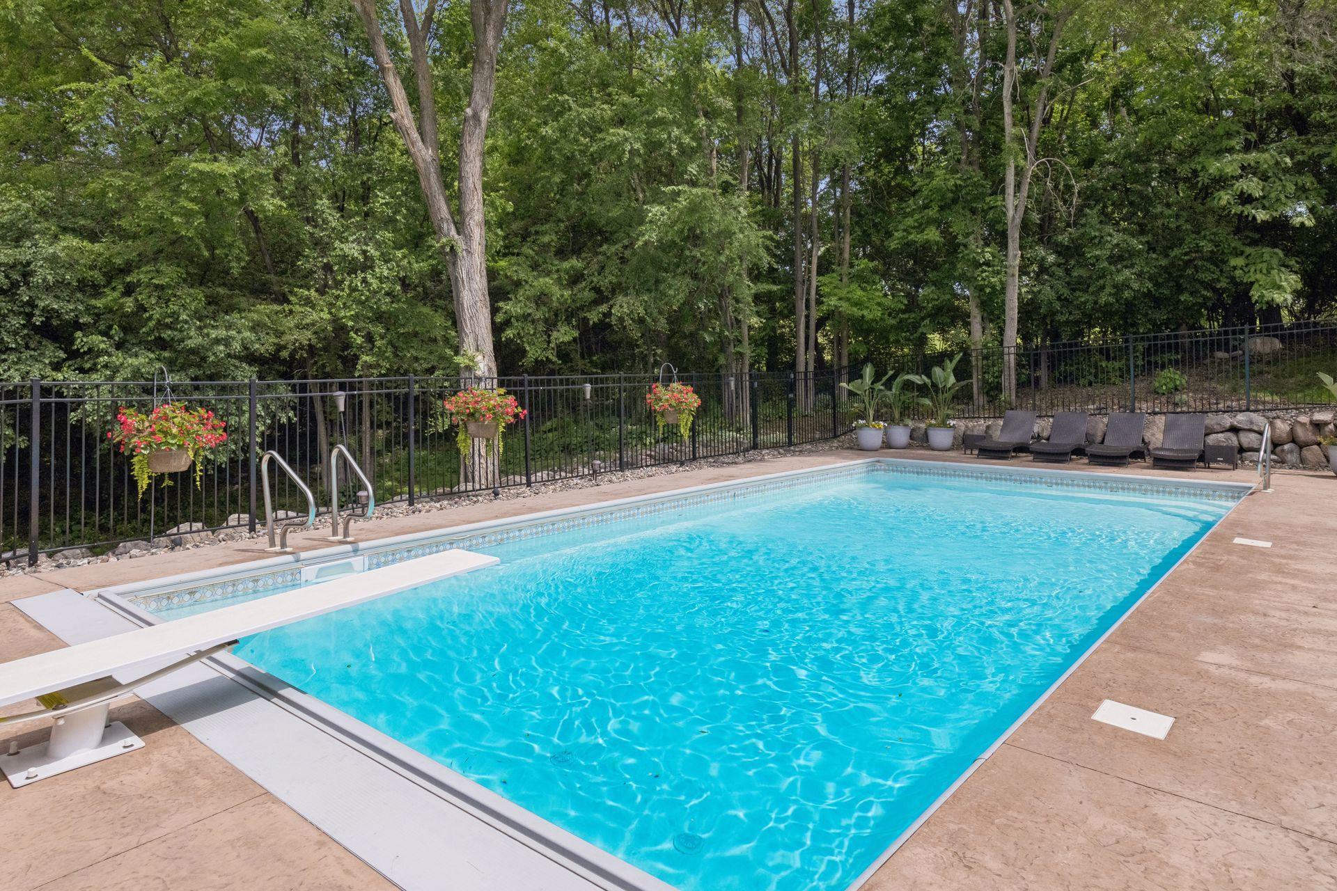 main property photo 89