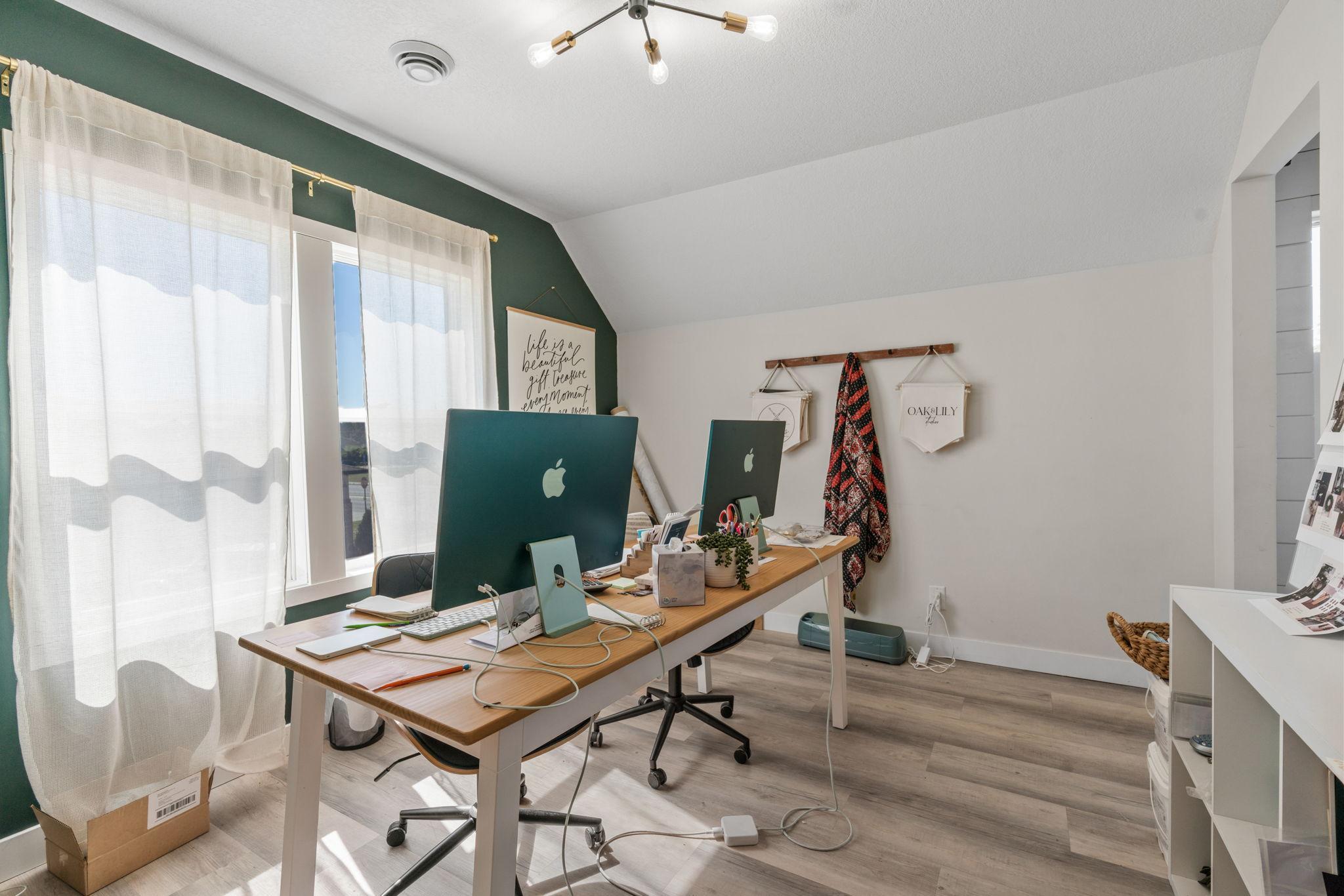main property photo 45