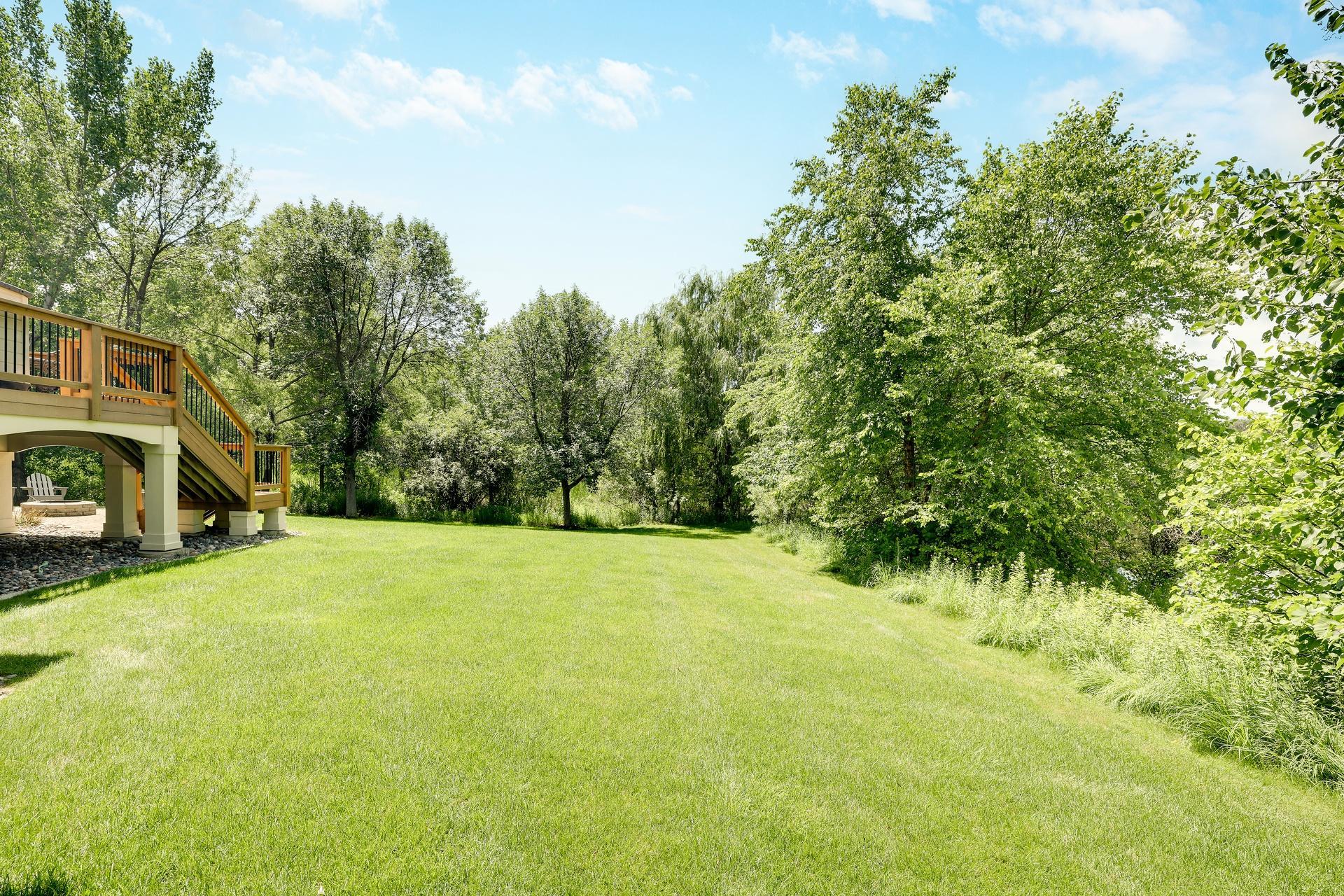 main property photo 32