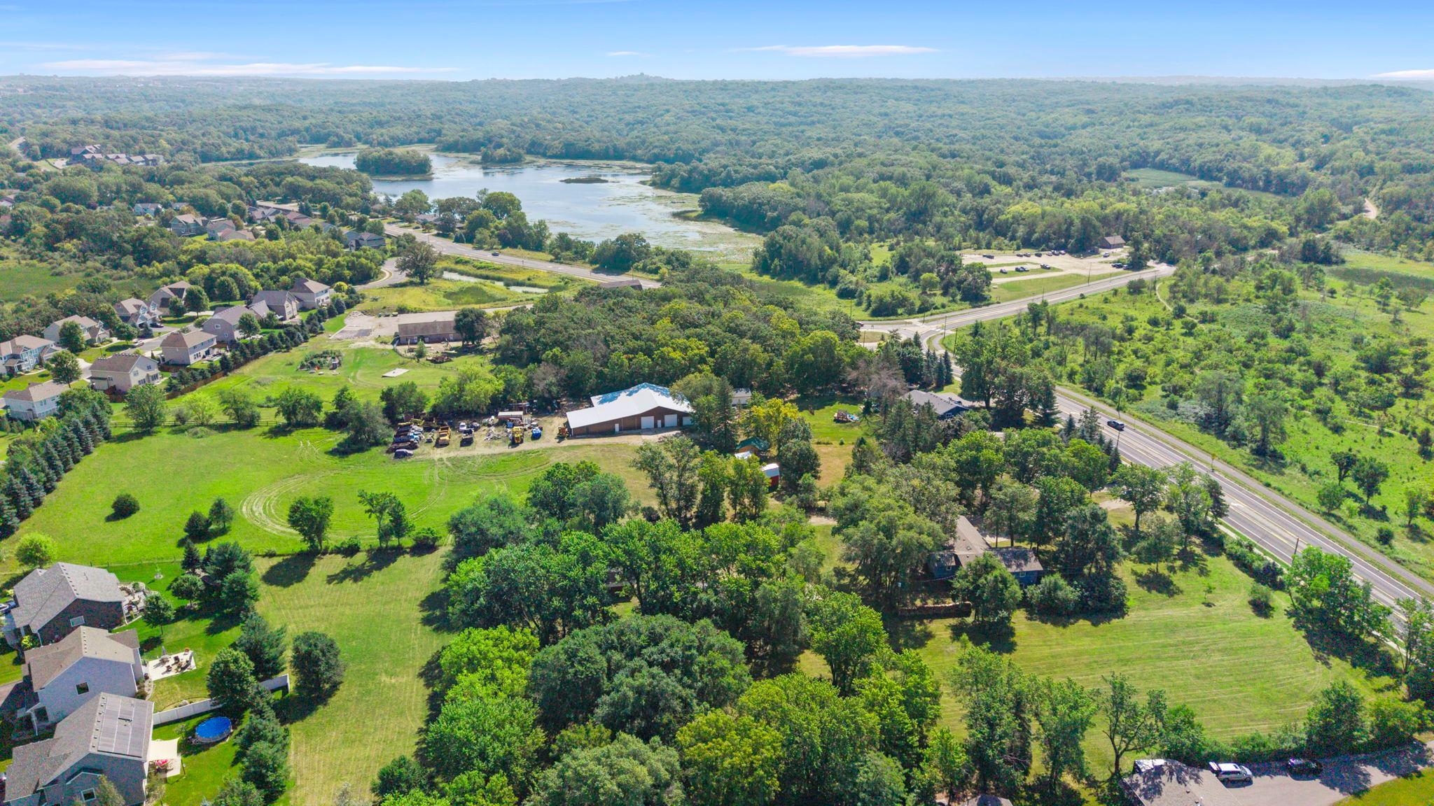main property photo 33