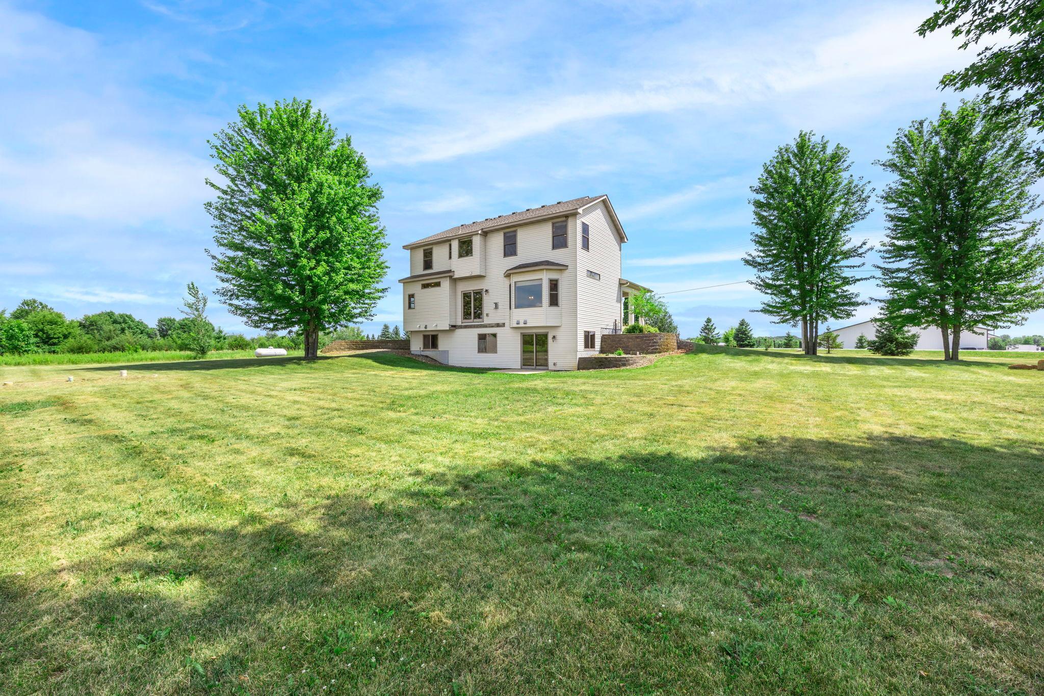 main property photo 66