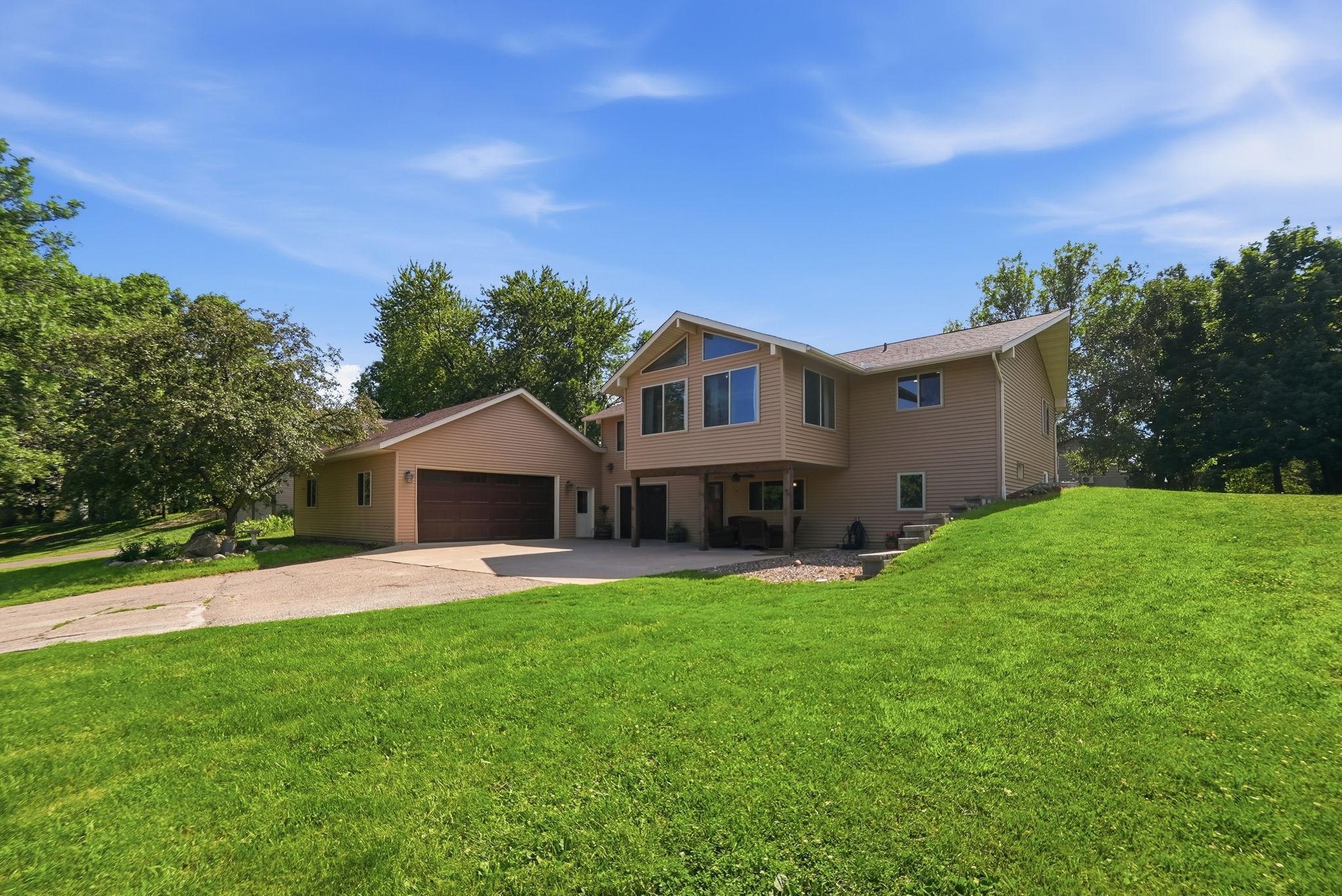 main property photo 42