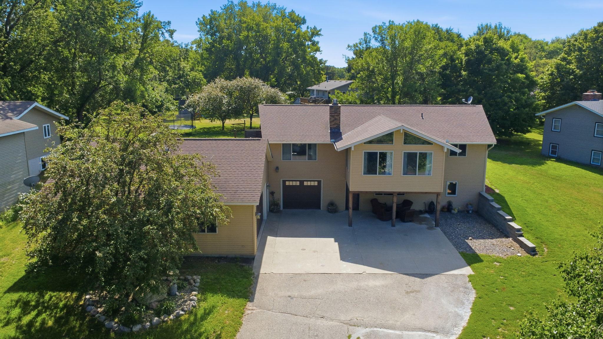 main property photo 47
