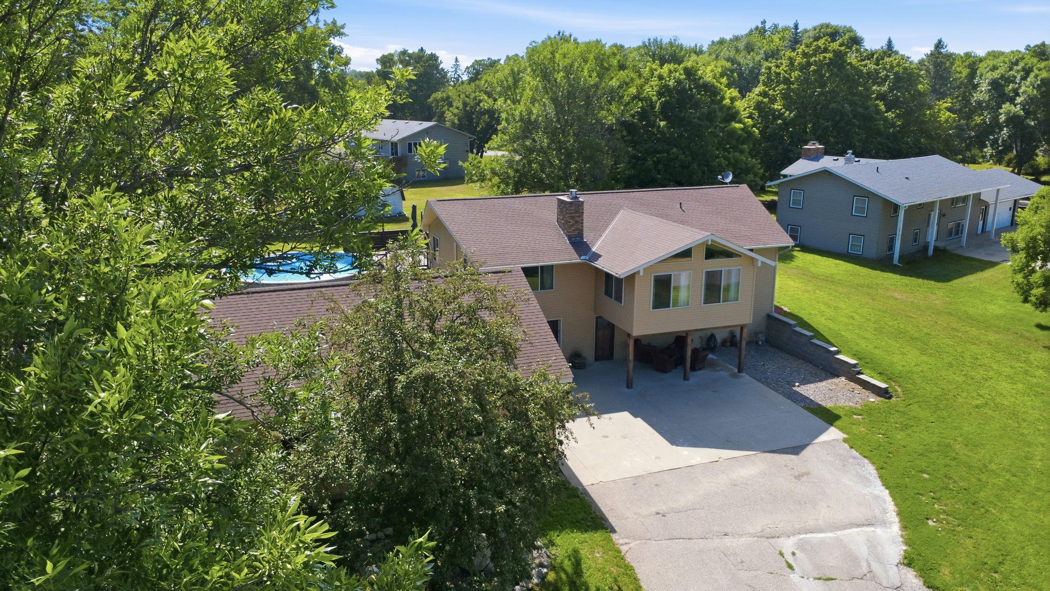 main property photo 48