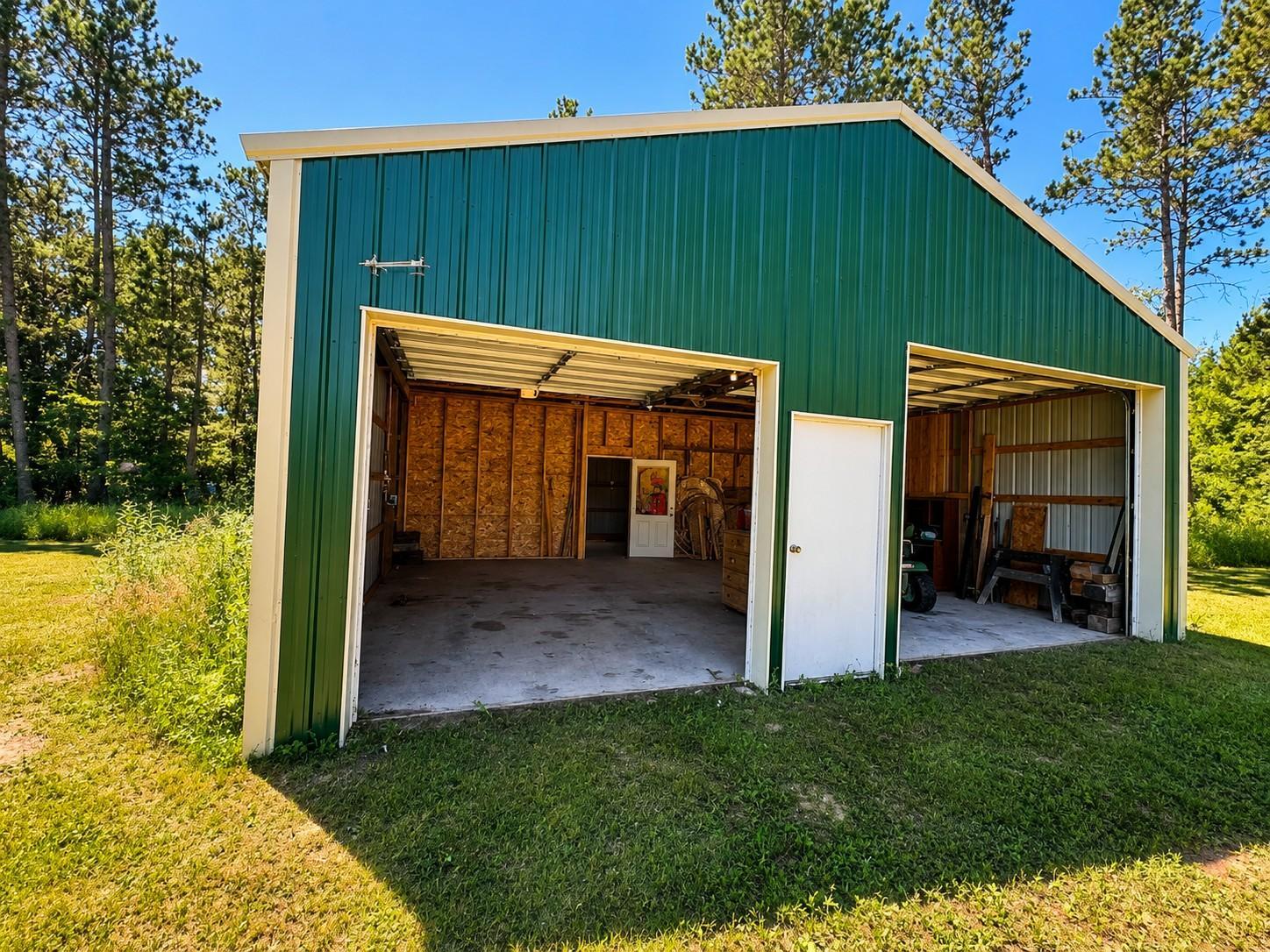 main property photo 5