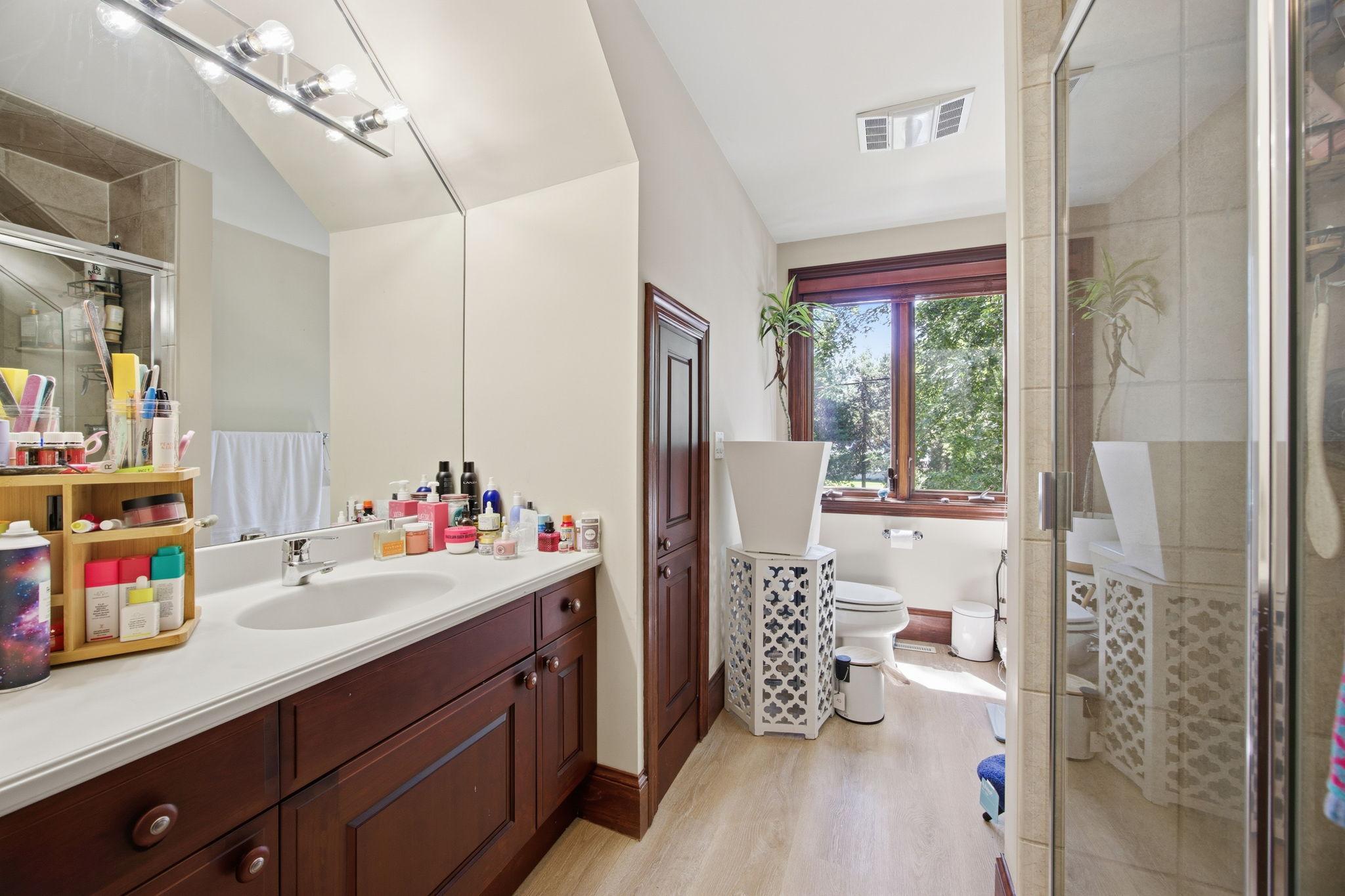 main property photo 68