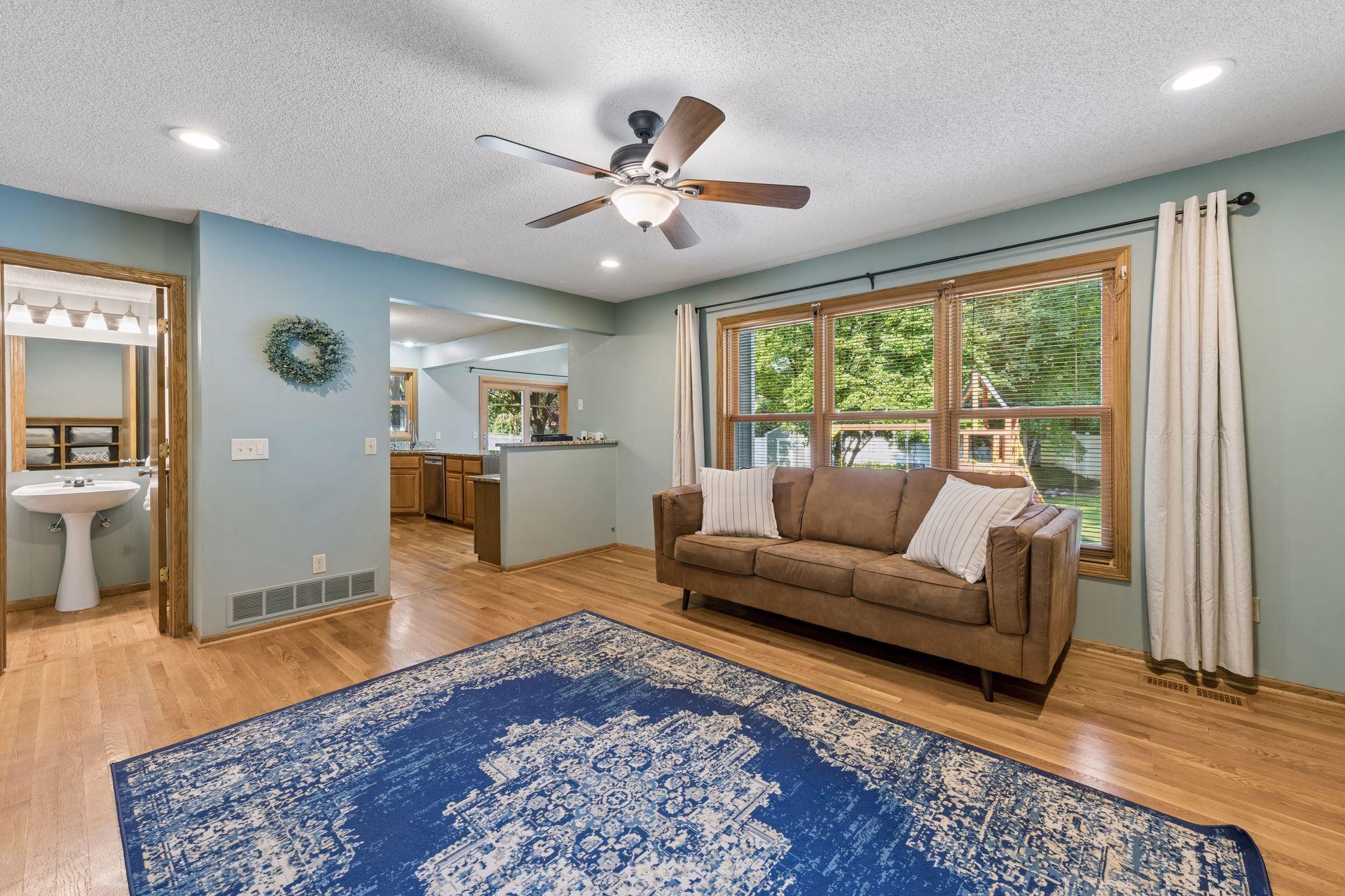 main property photo 15