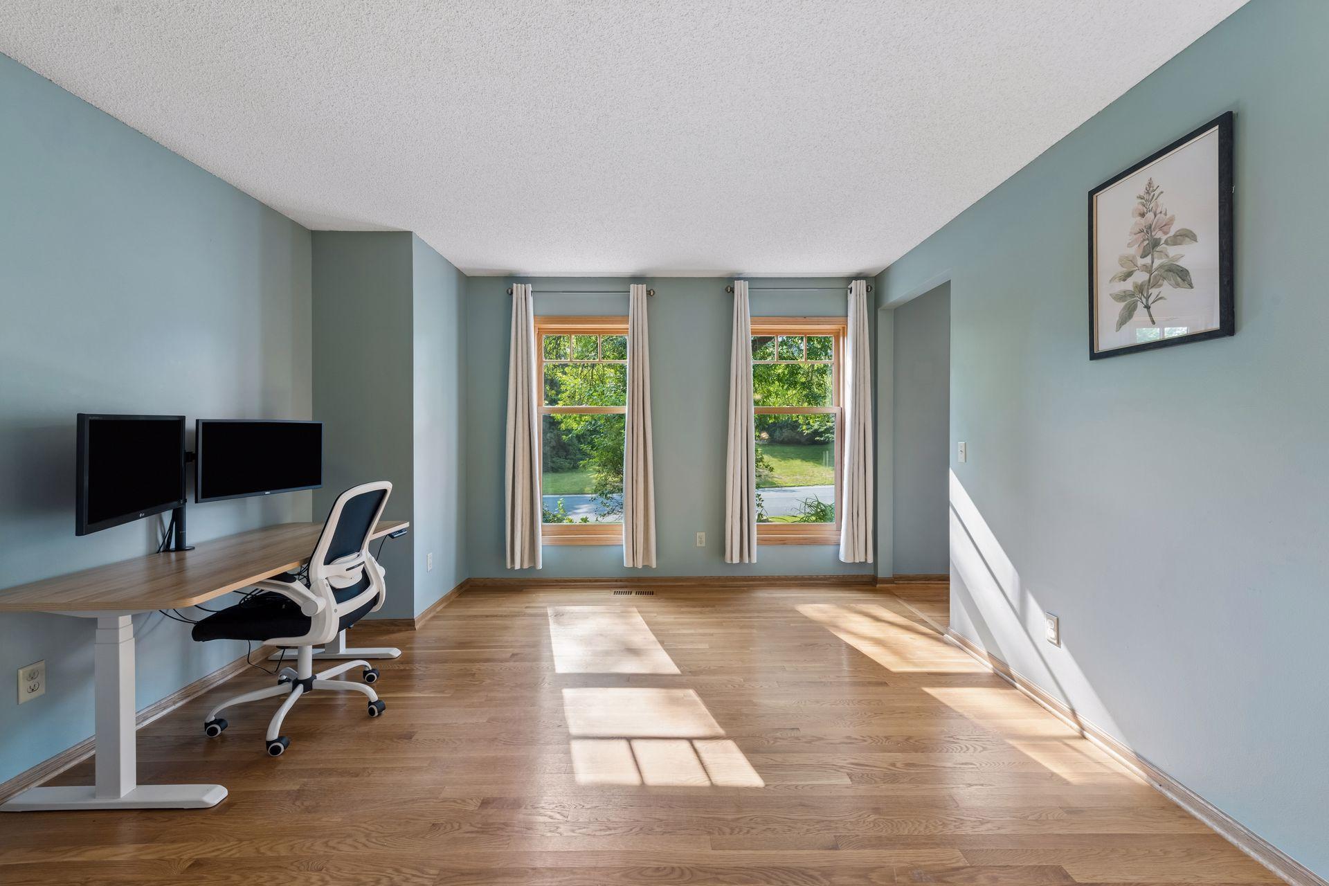 main property photo 16