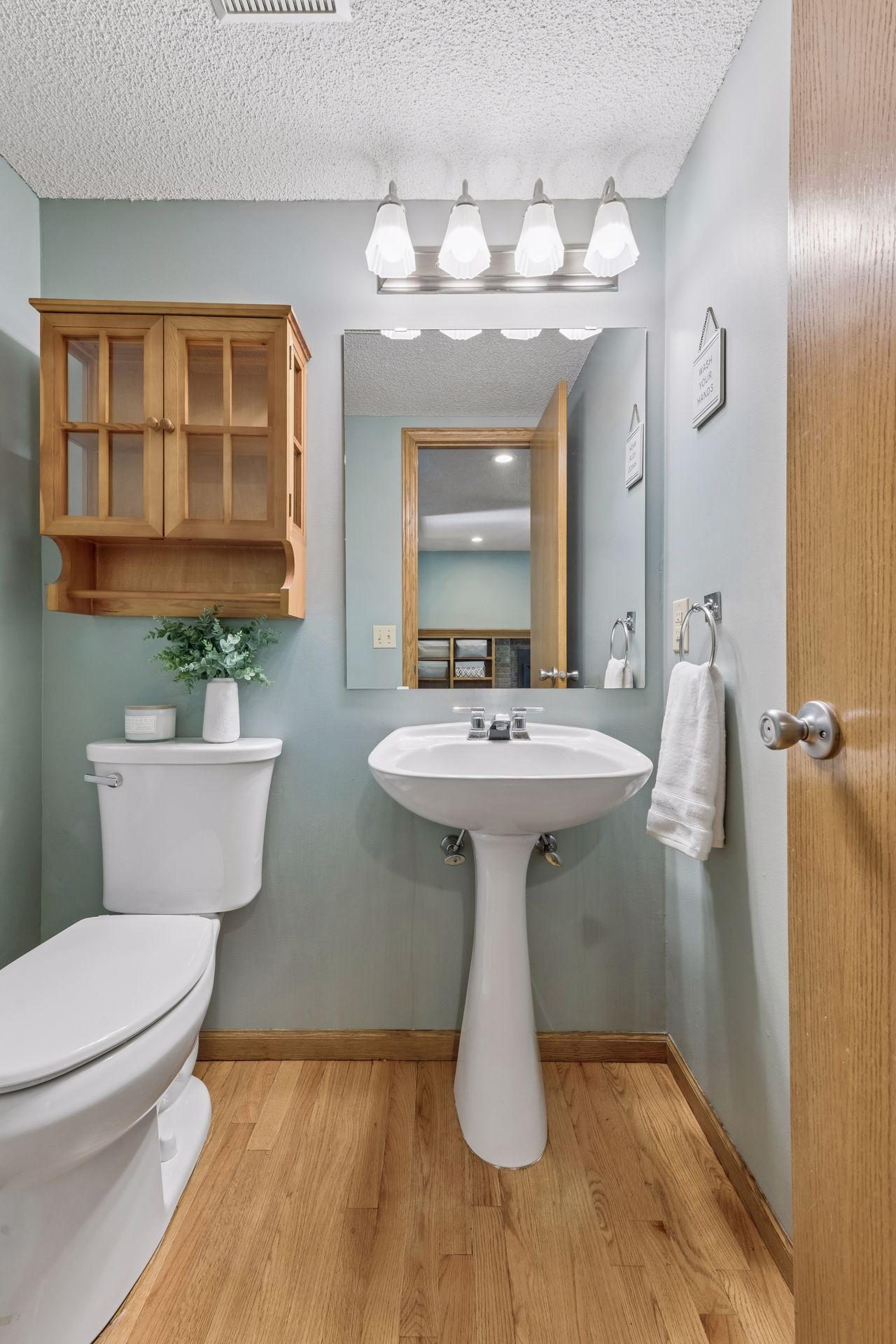 main property photo 18