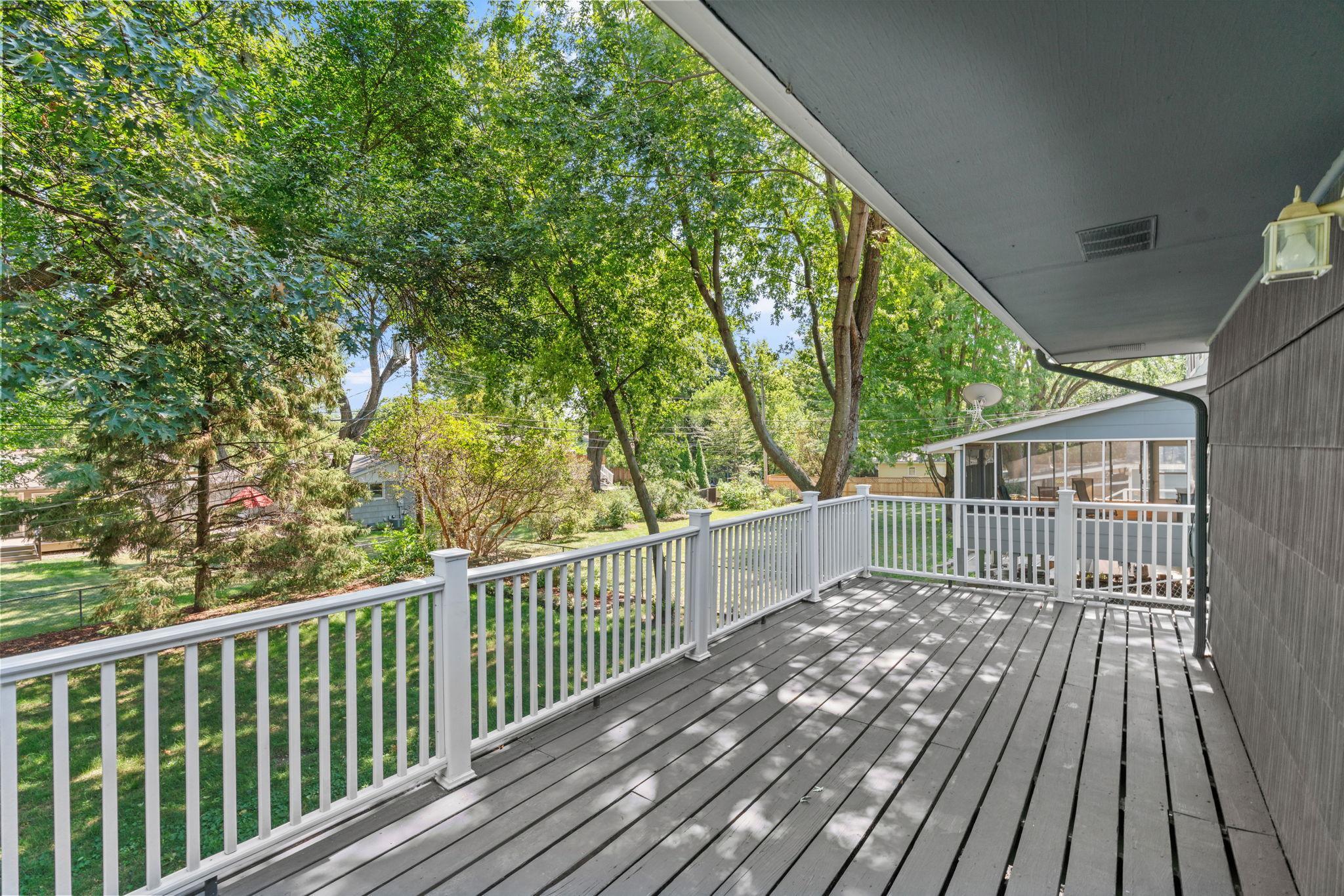 main property photo 50