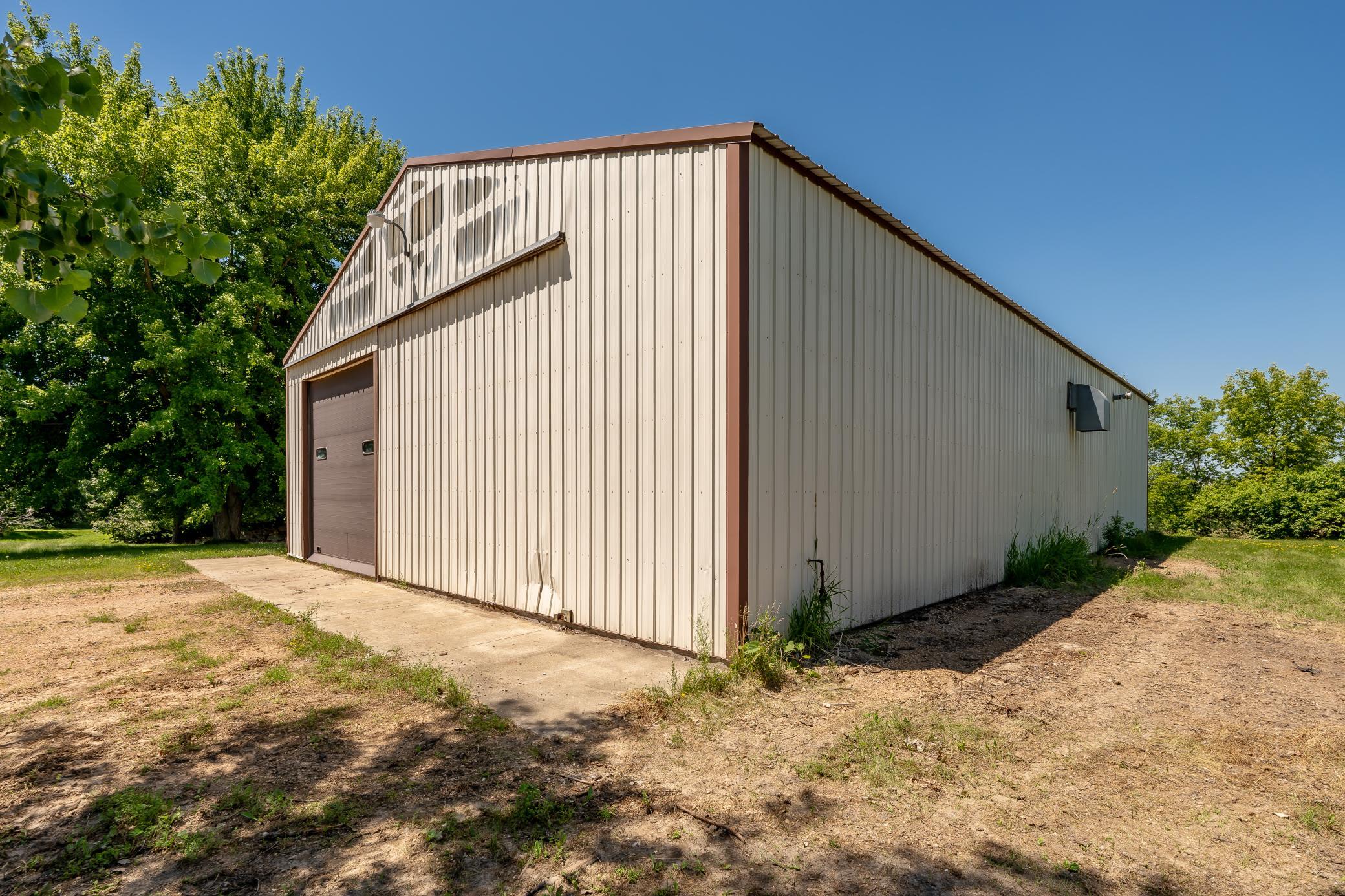 main property photo 68