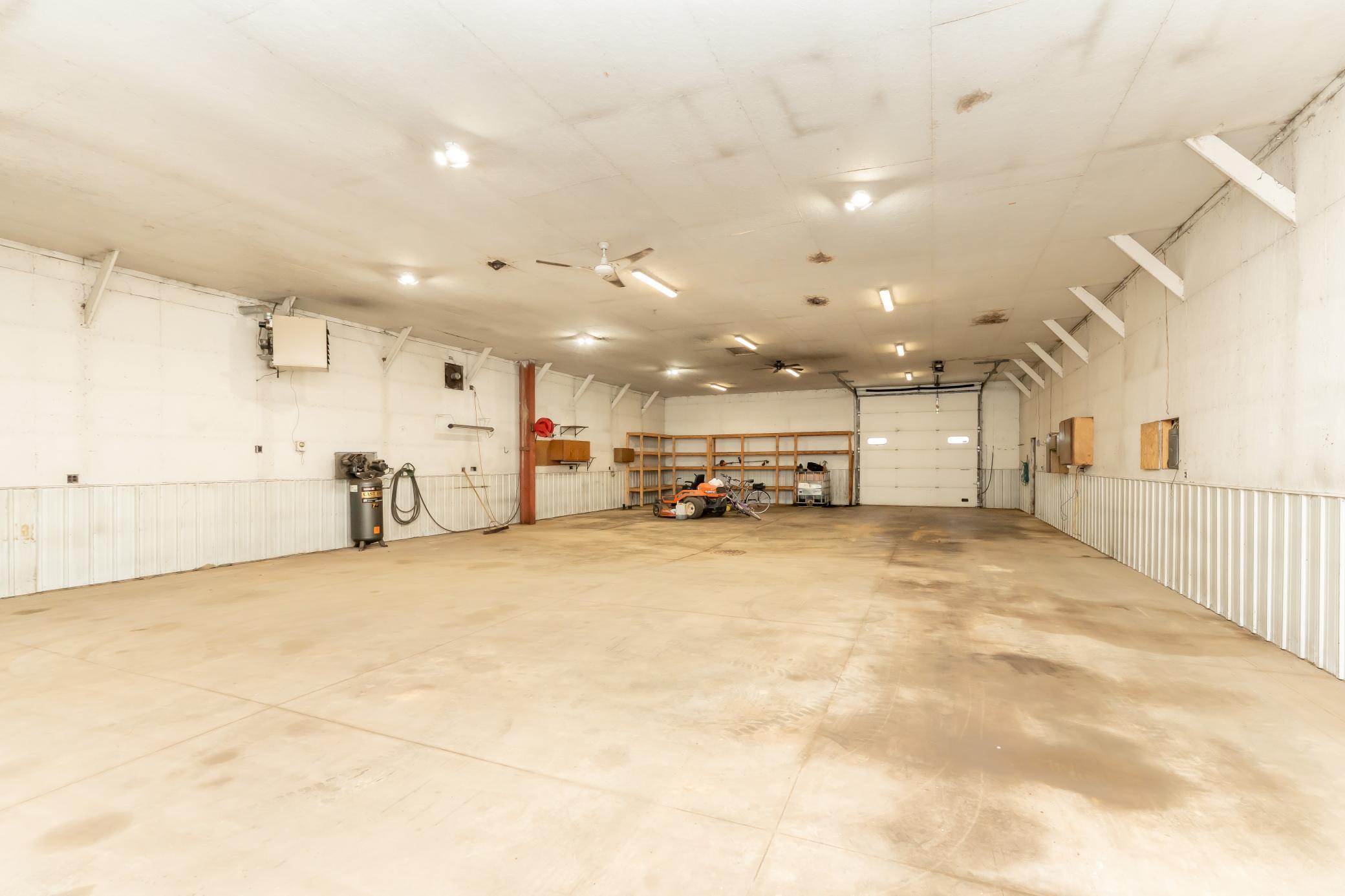 main property photo 70