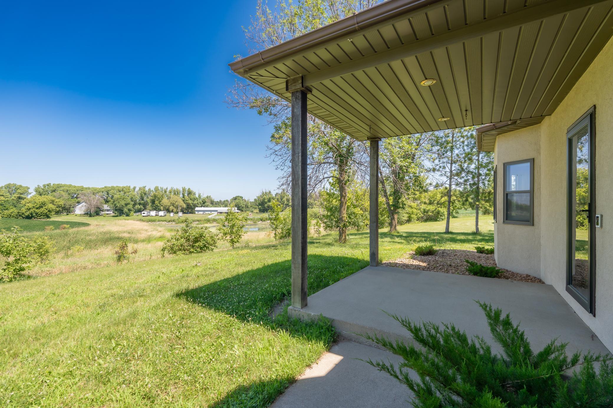 main property photo 74