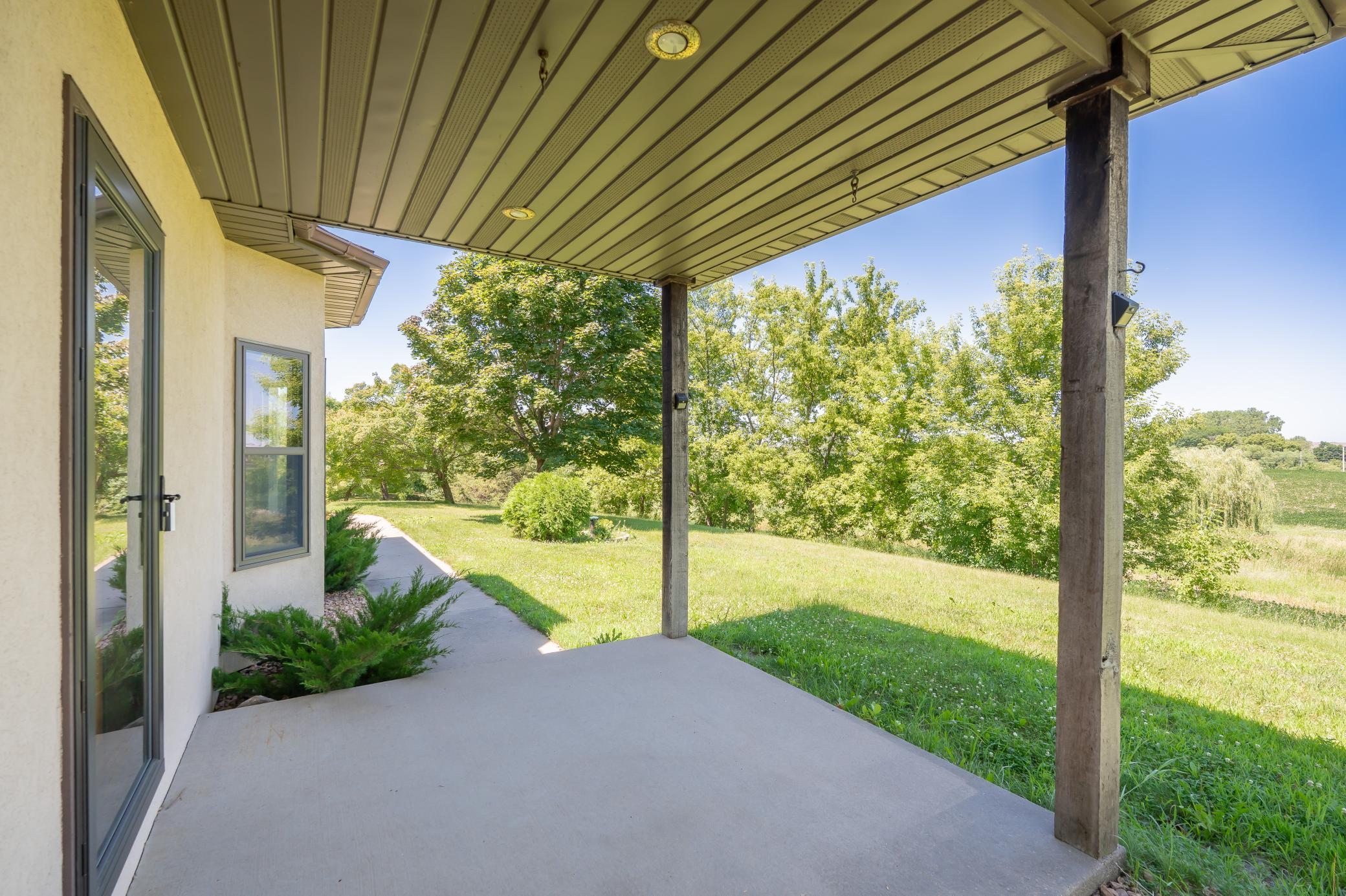 main property photo 75