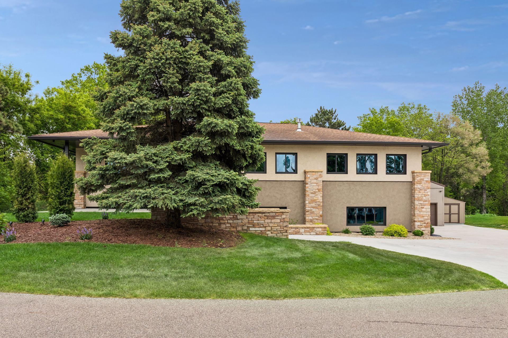 main property photo 60
