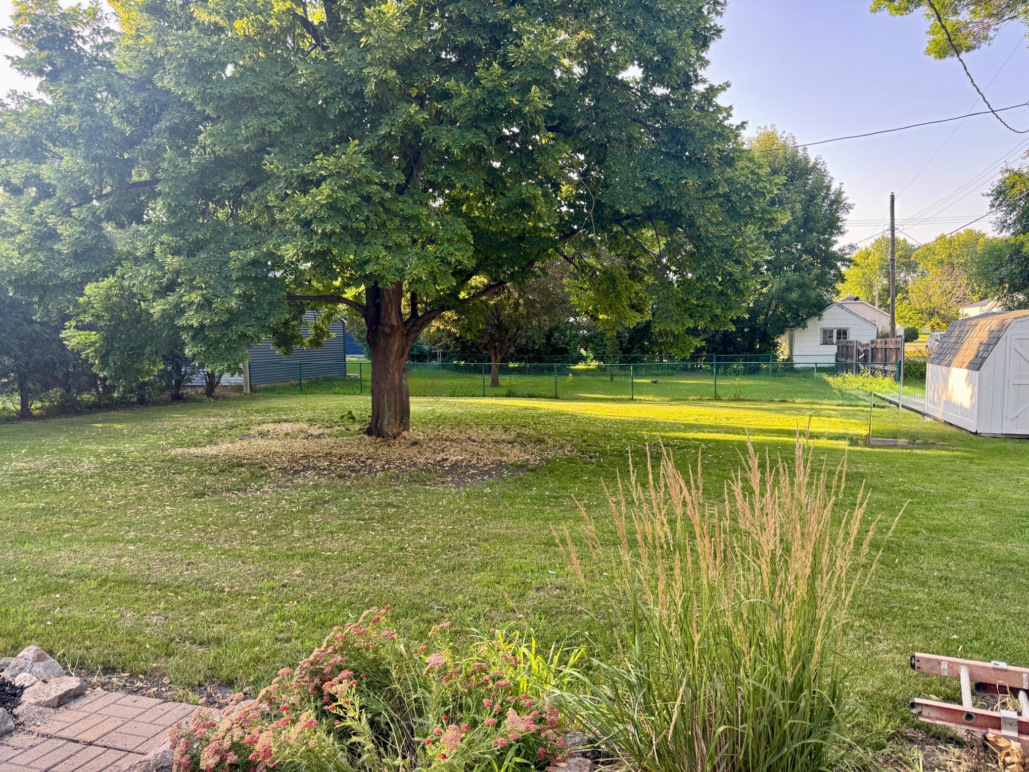 main property photo 26