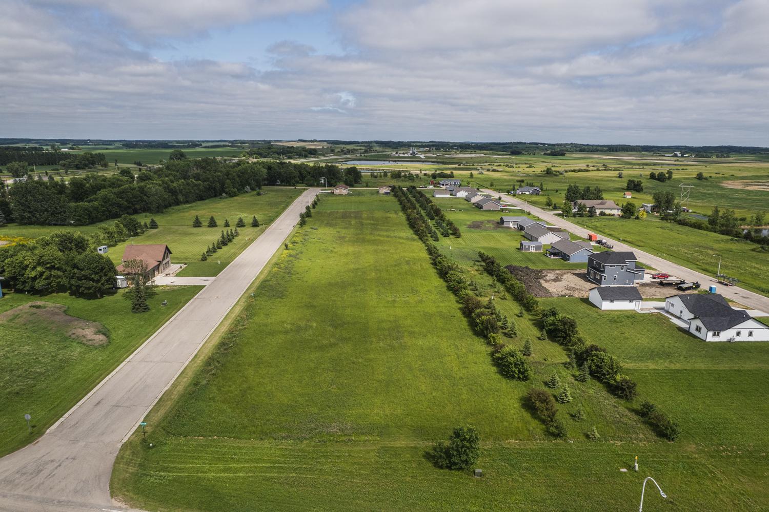 main property photo 7
