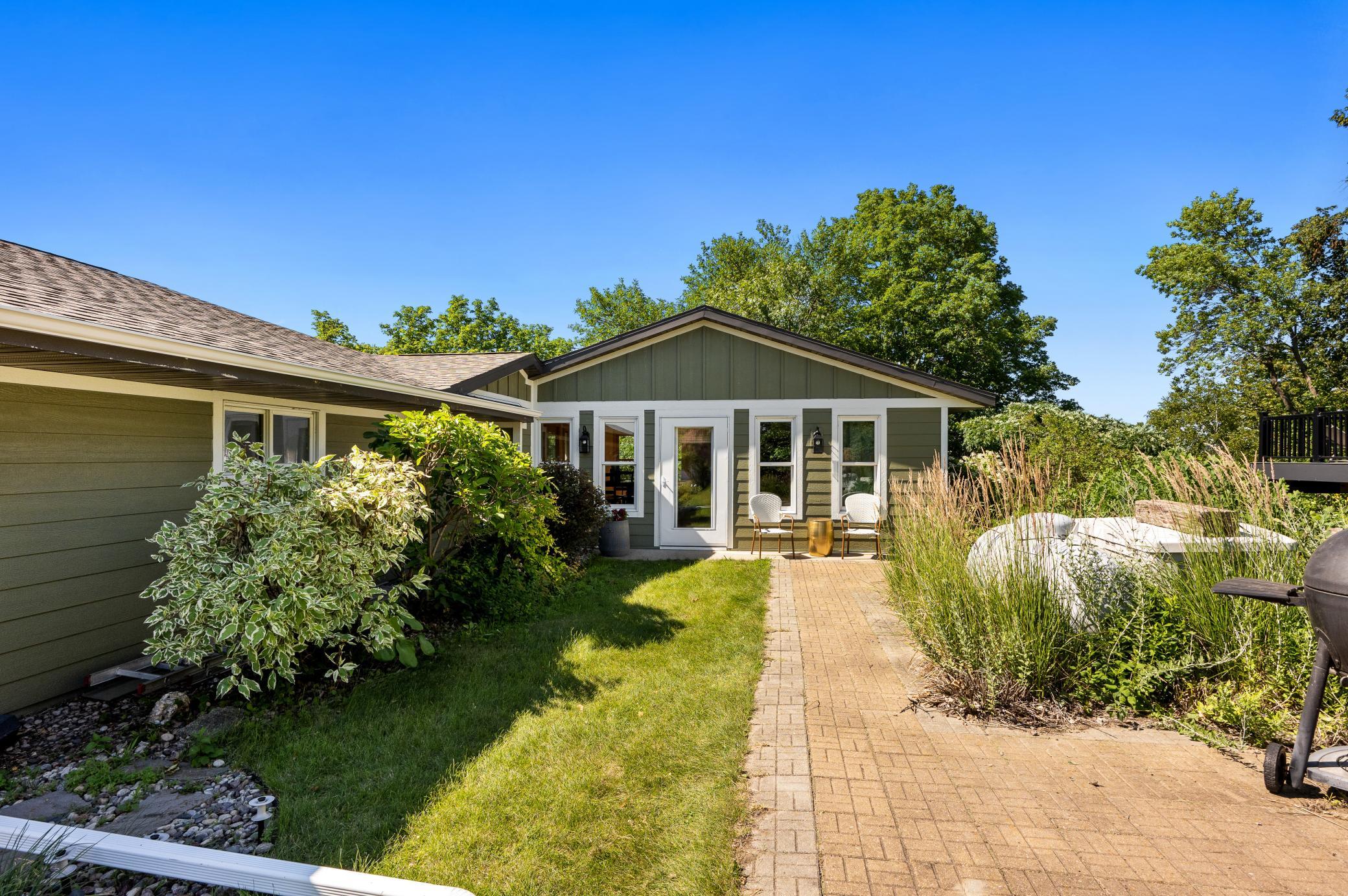 main property photo 75