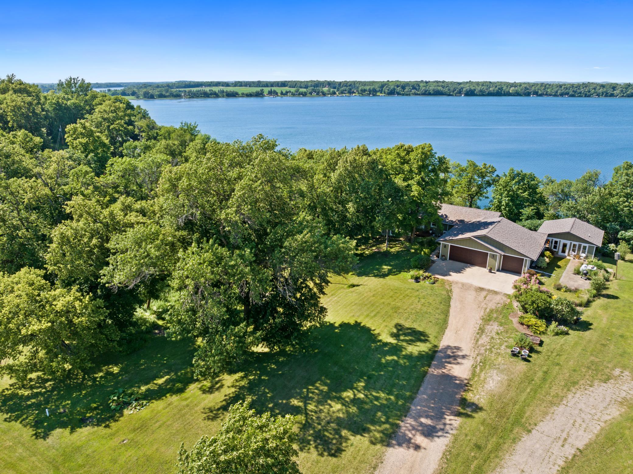 main property photo 89