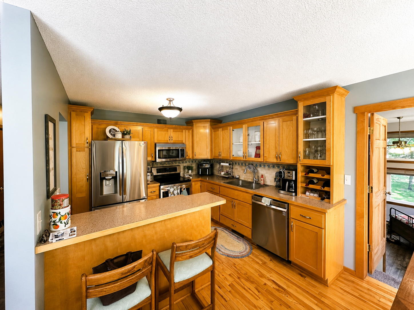 main property photo 19