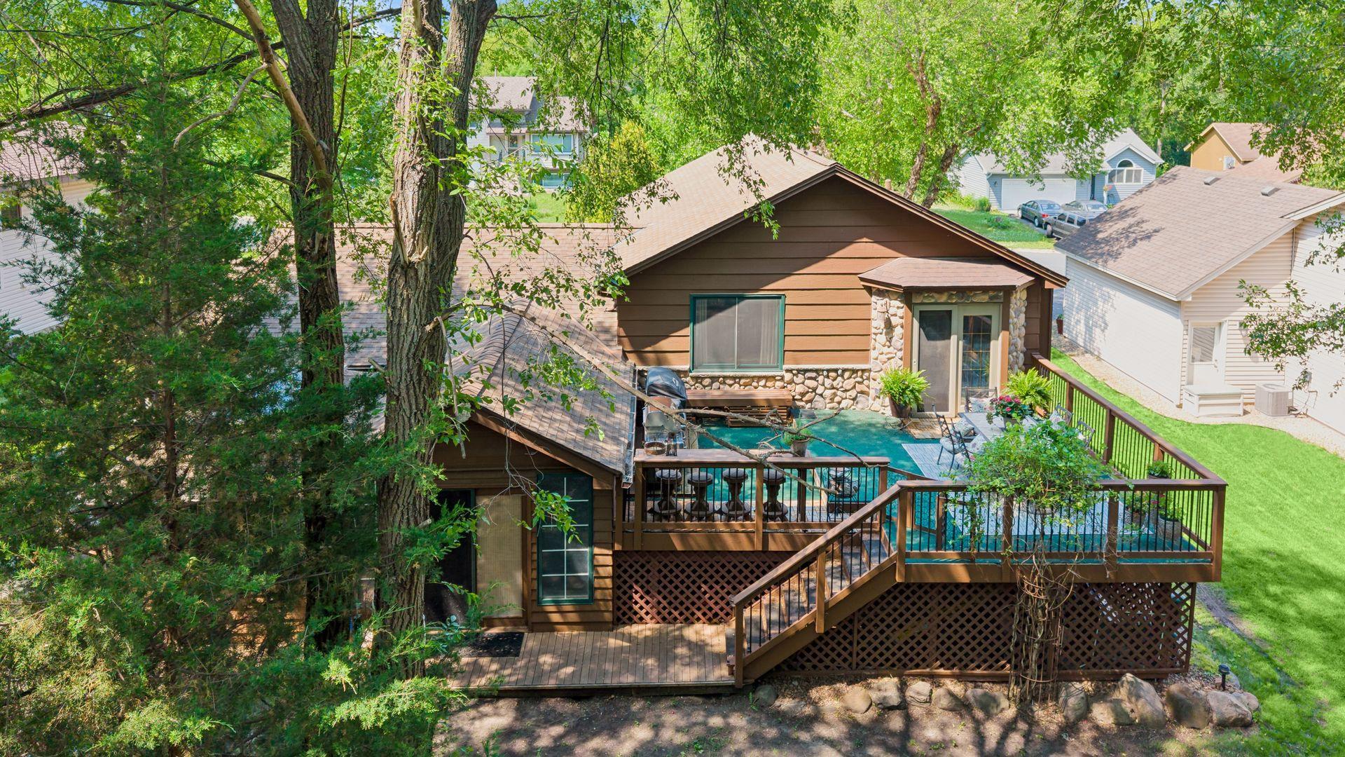 main property photo 21