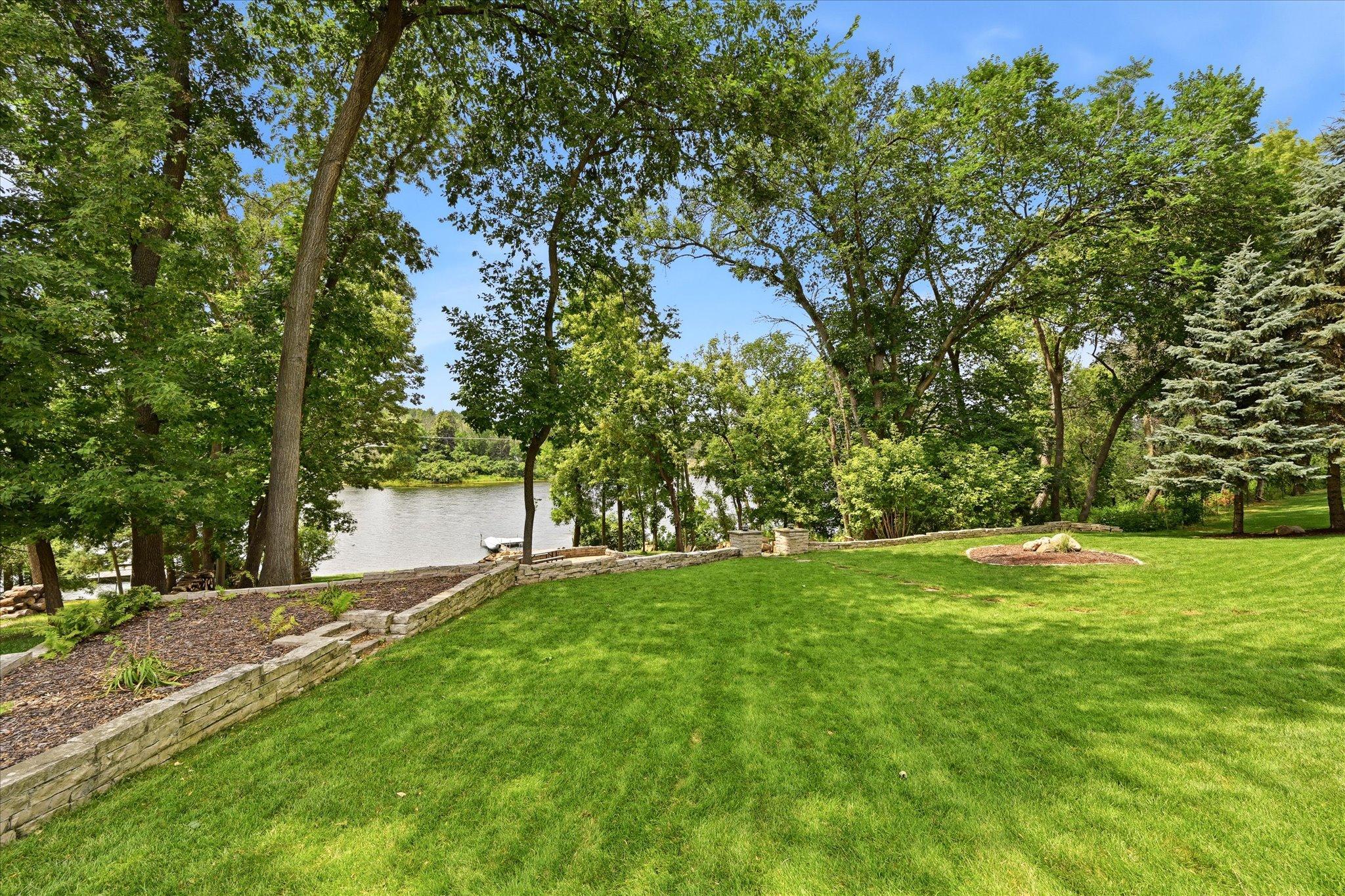 main property photo 51