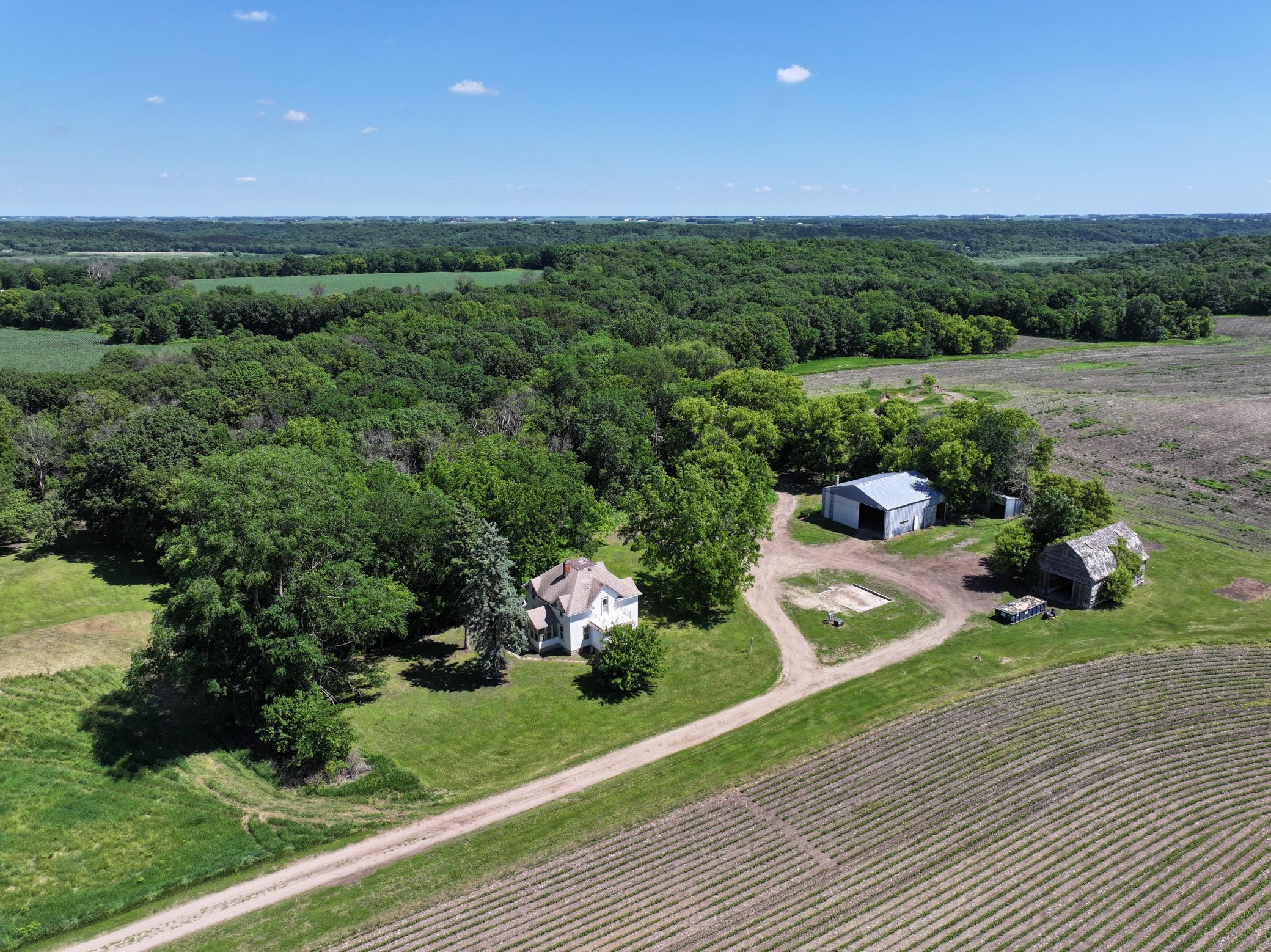 main property photo 6