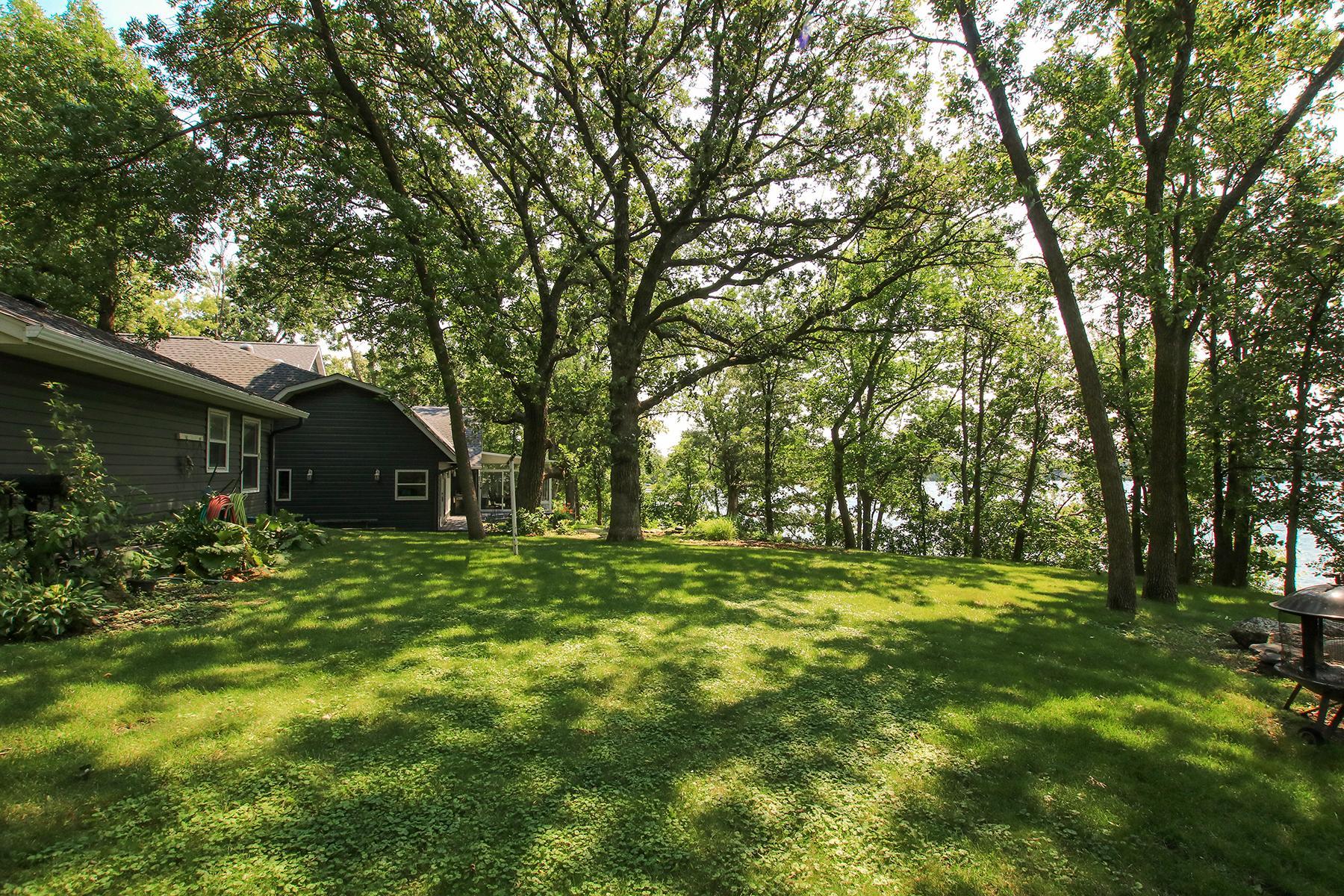 main property photo 28