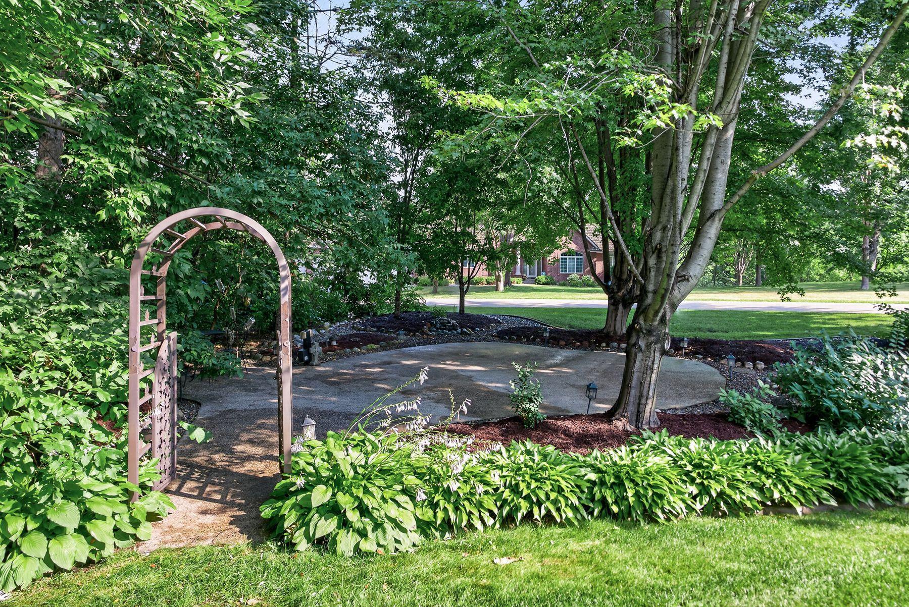 main property photo 68