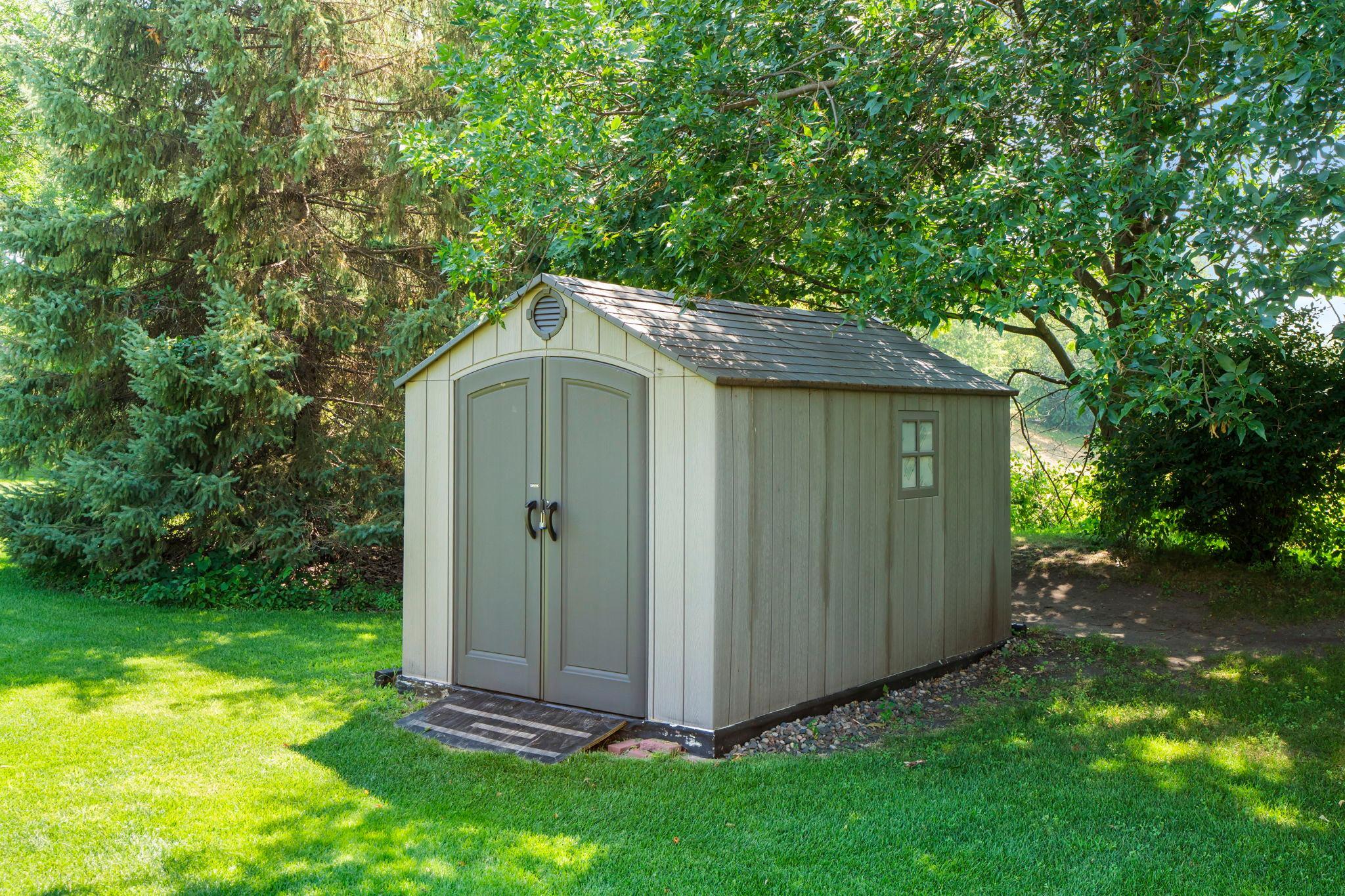 main property photo 42