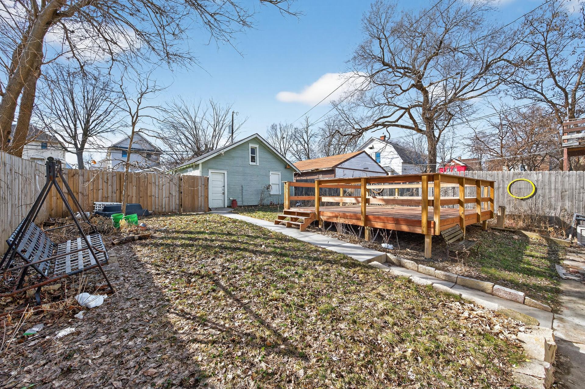 main property photo 35