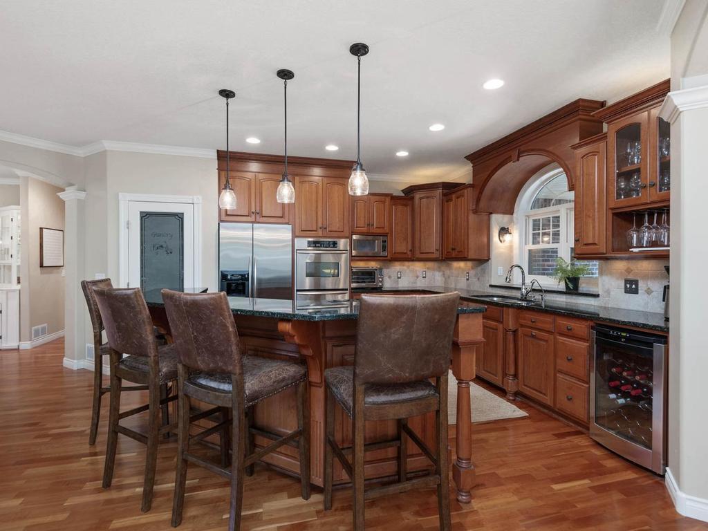main property photo 14