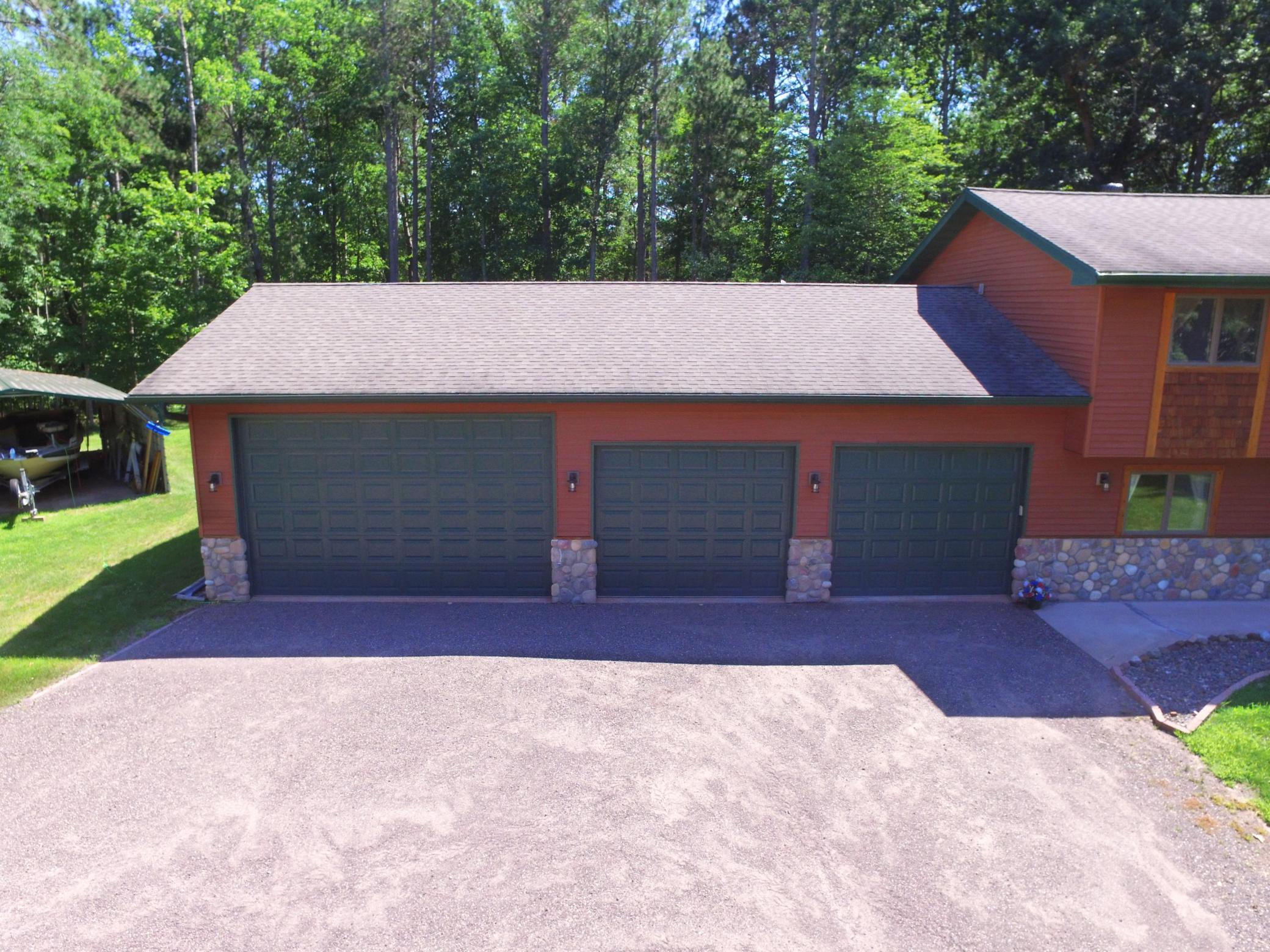 main property photo 88