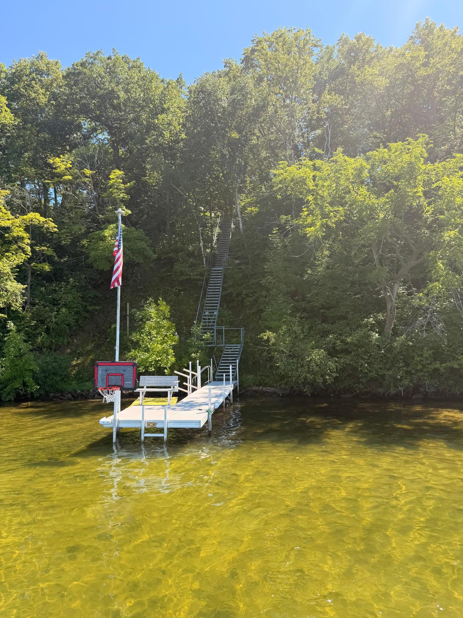 main property photo 18