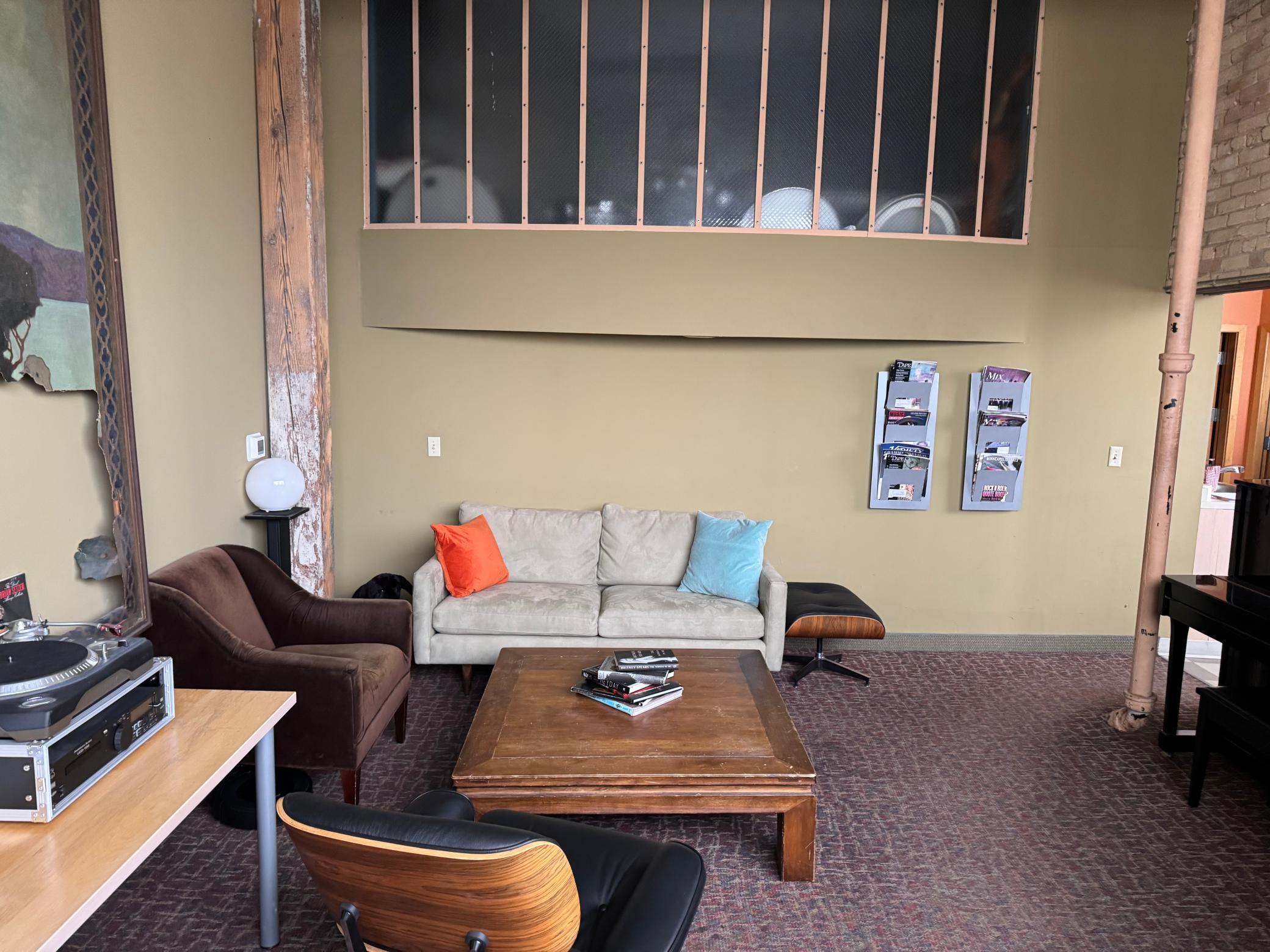 main property photo 43