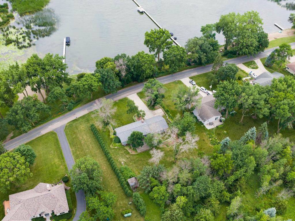 main property photo 37