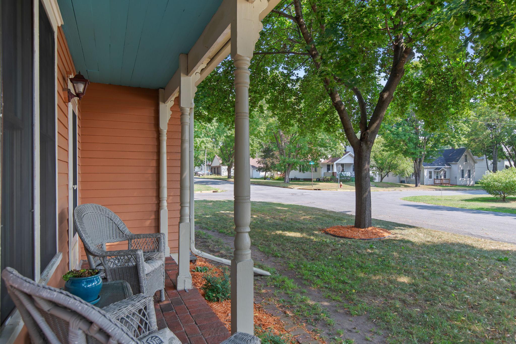 main property photo 17