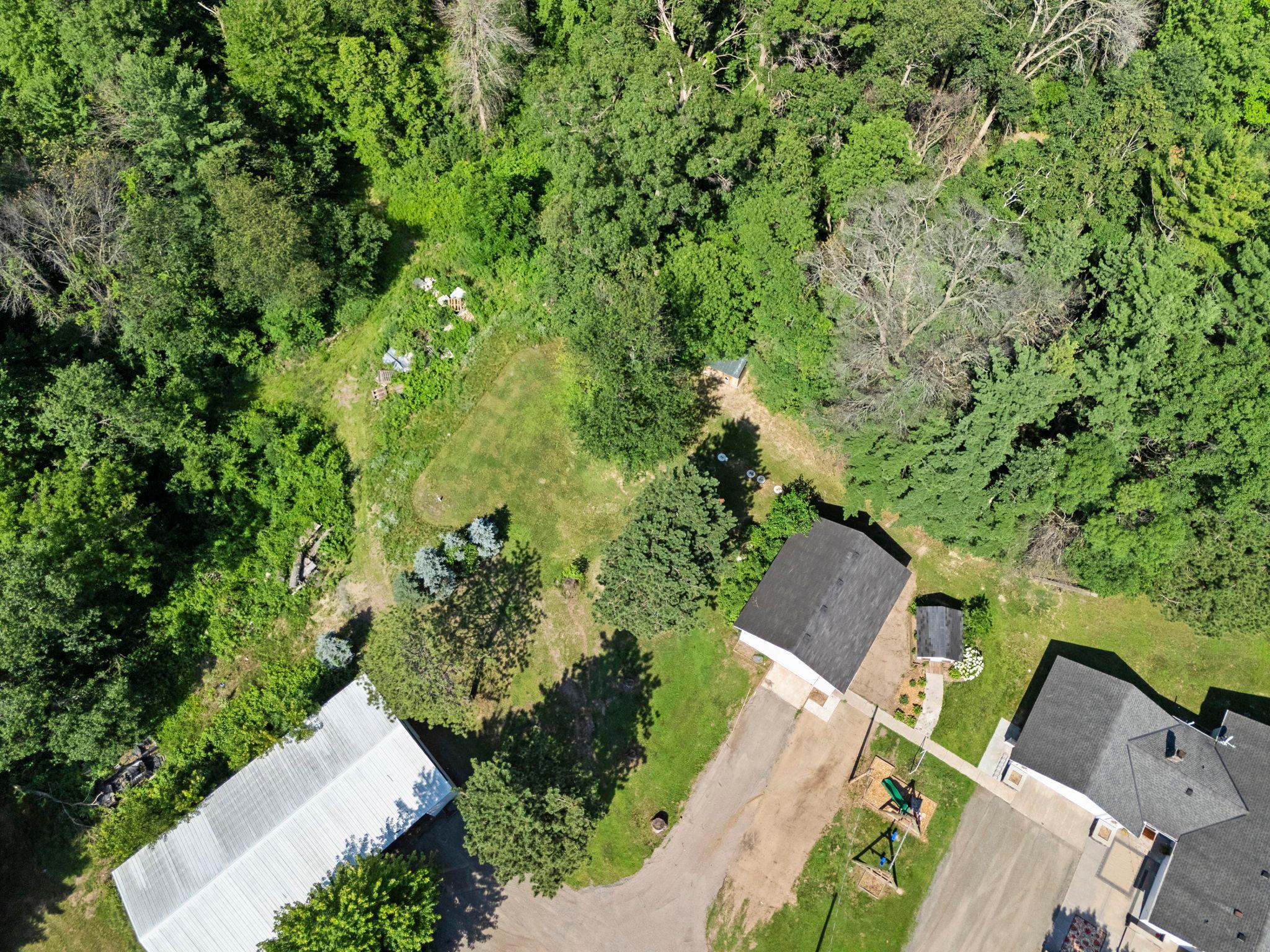 main property photo 79