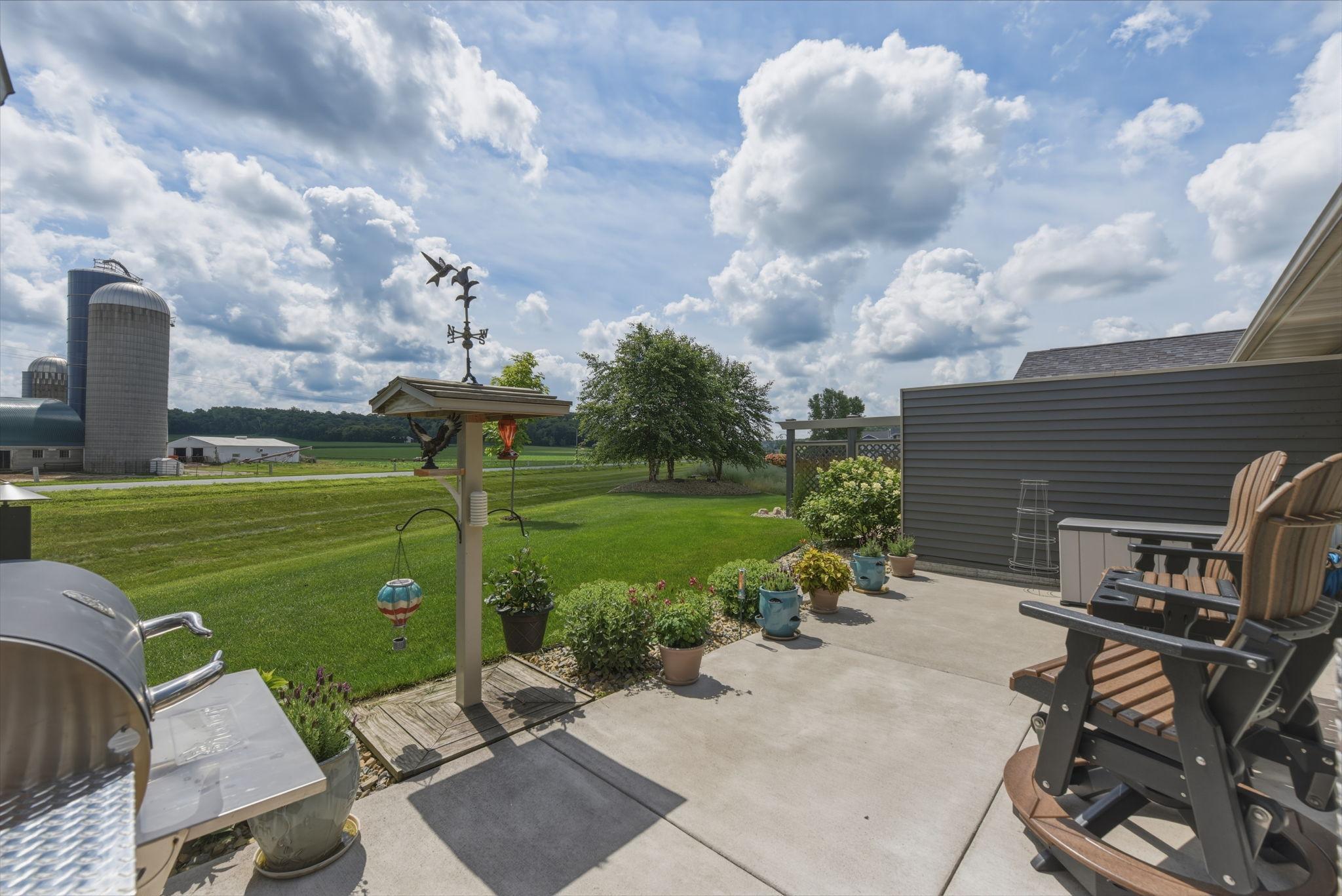main property photo 24