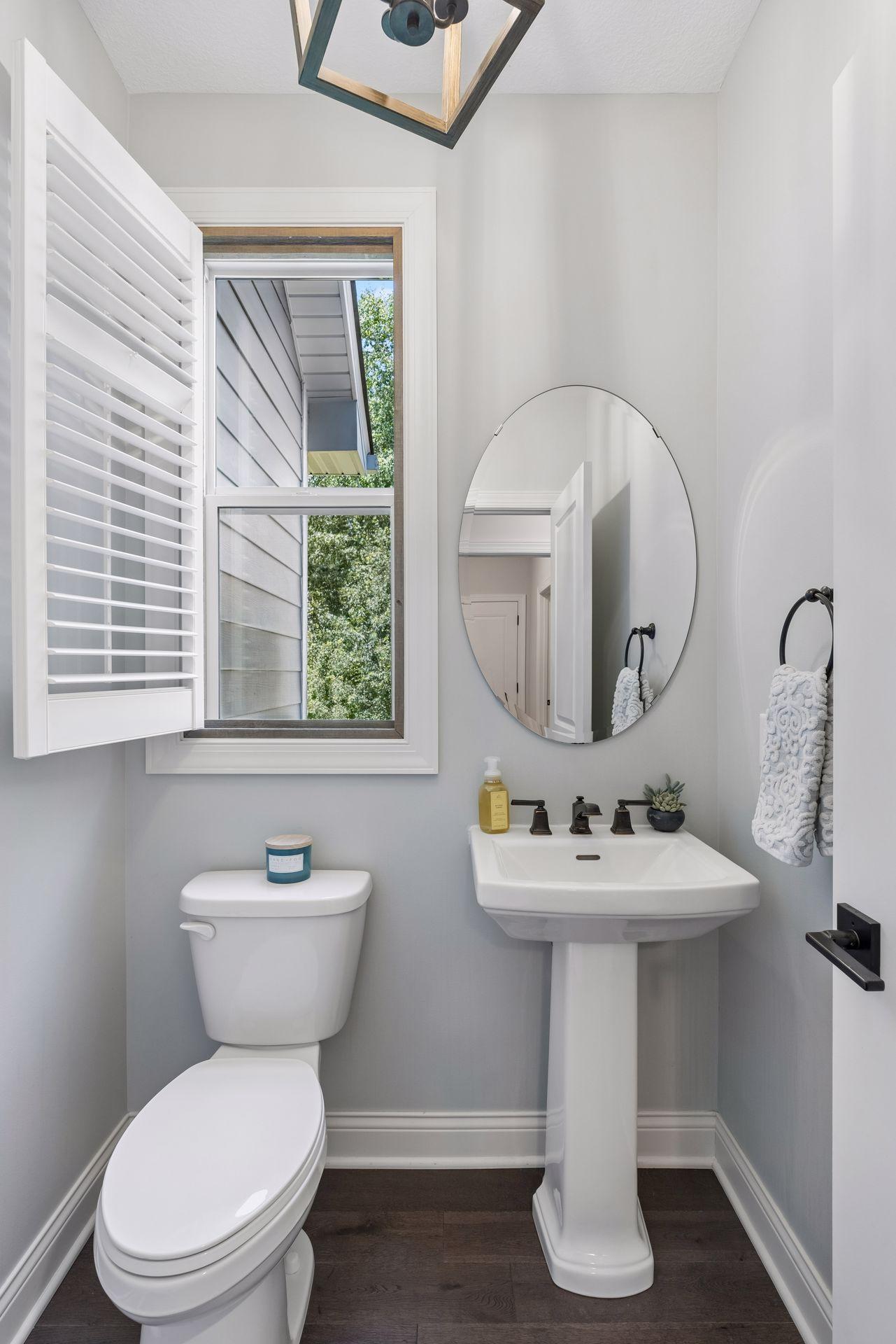 main property photo 41