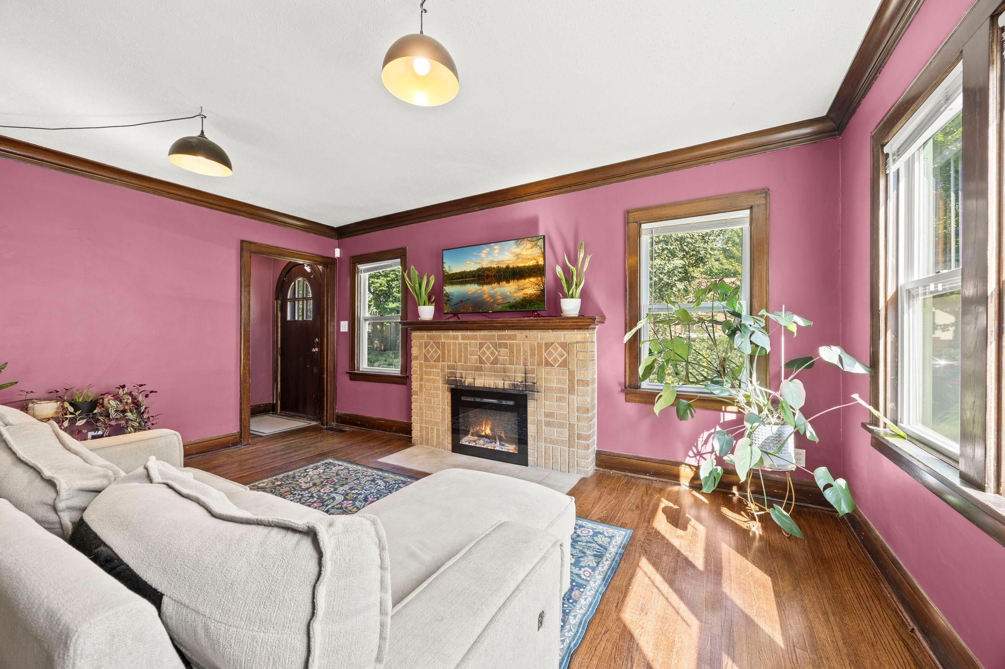 main property photo 3